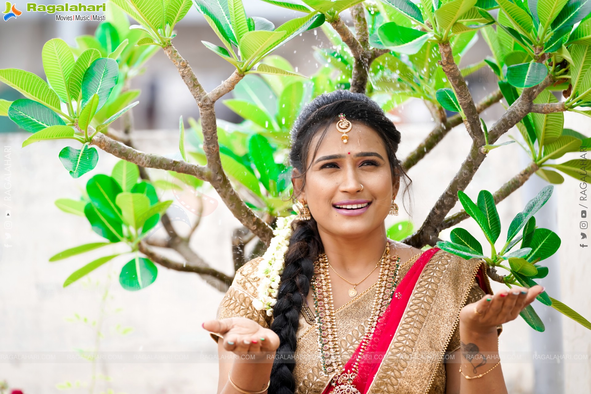 Shaheen Shaik in Traditional Half Saree, Exclusive Photoshoot