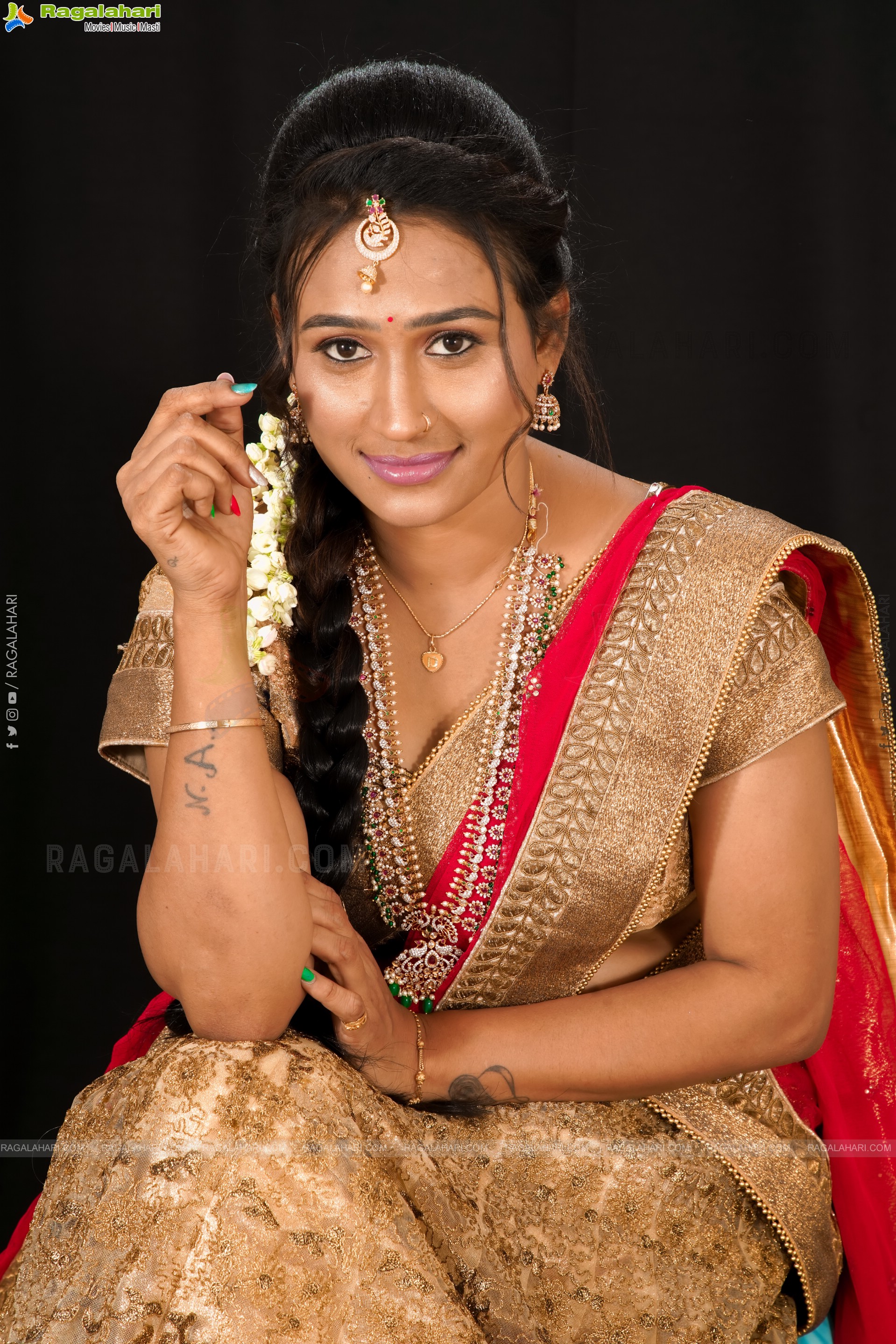 Shaheen Shaik in Traditional Half Saree, Exclusive Photoshoot