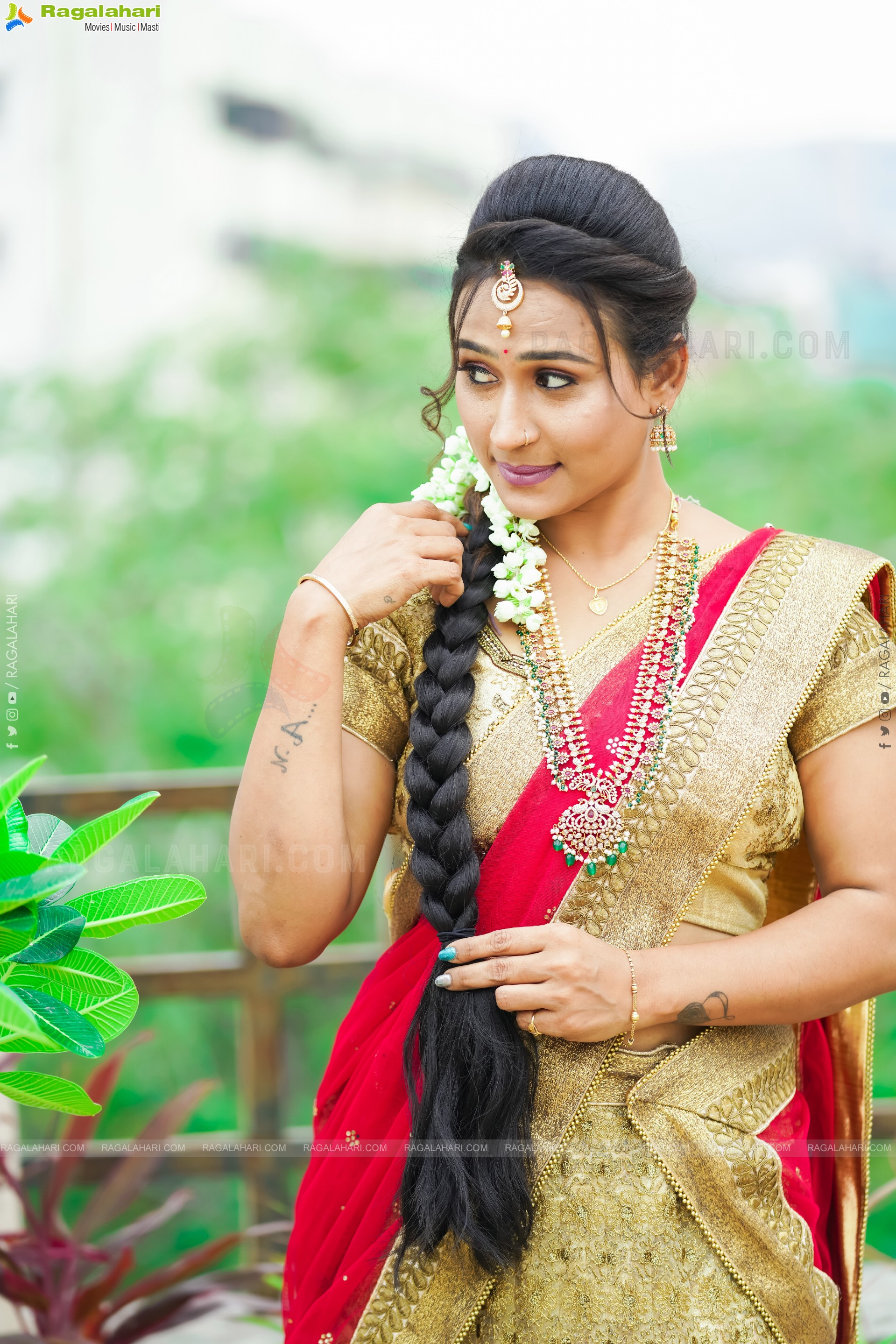 Shaheen Shaik in Traditional Half Saree, Exclusive Photoshoot