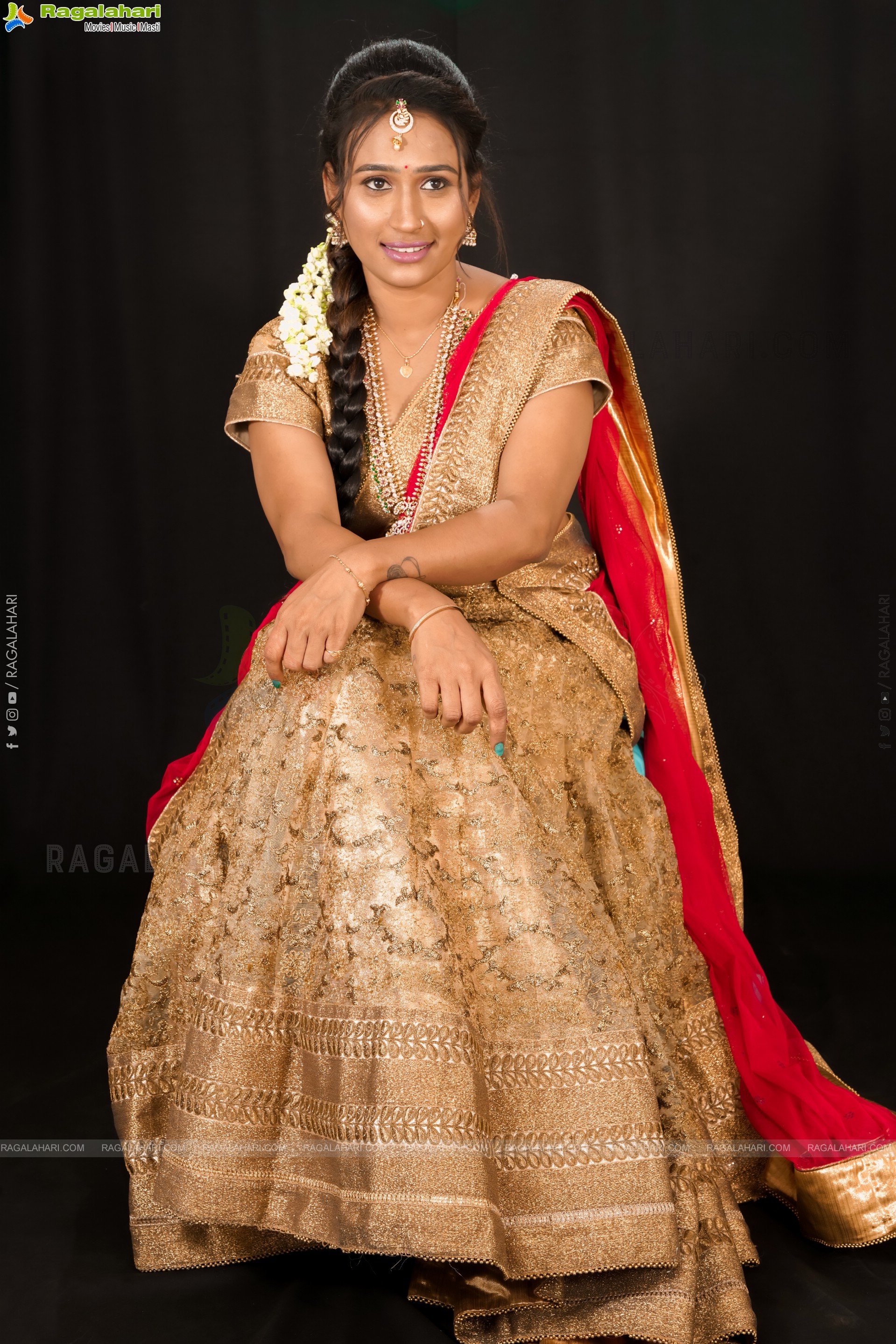 Shaheen Shaik in Traditional Half Saree, Exclusive Photoshoot