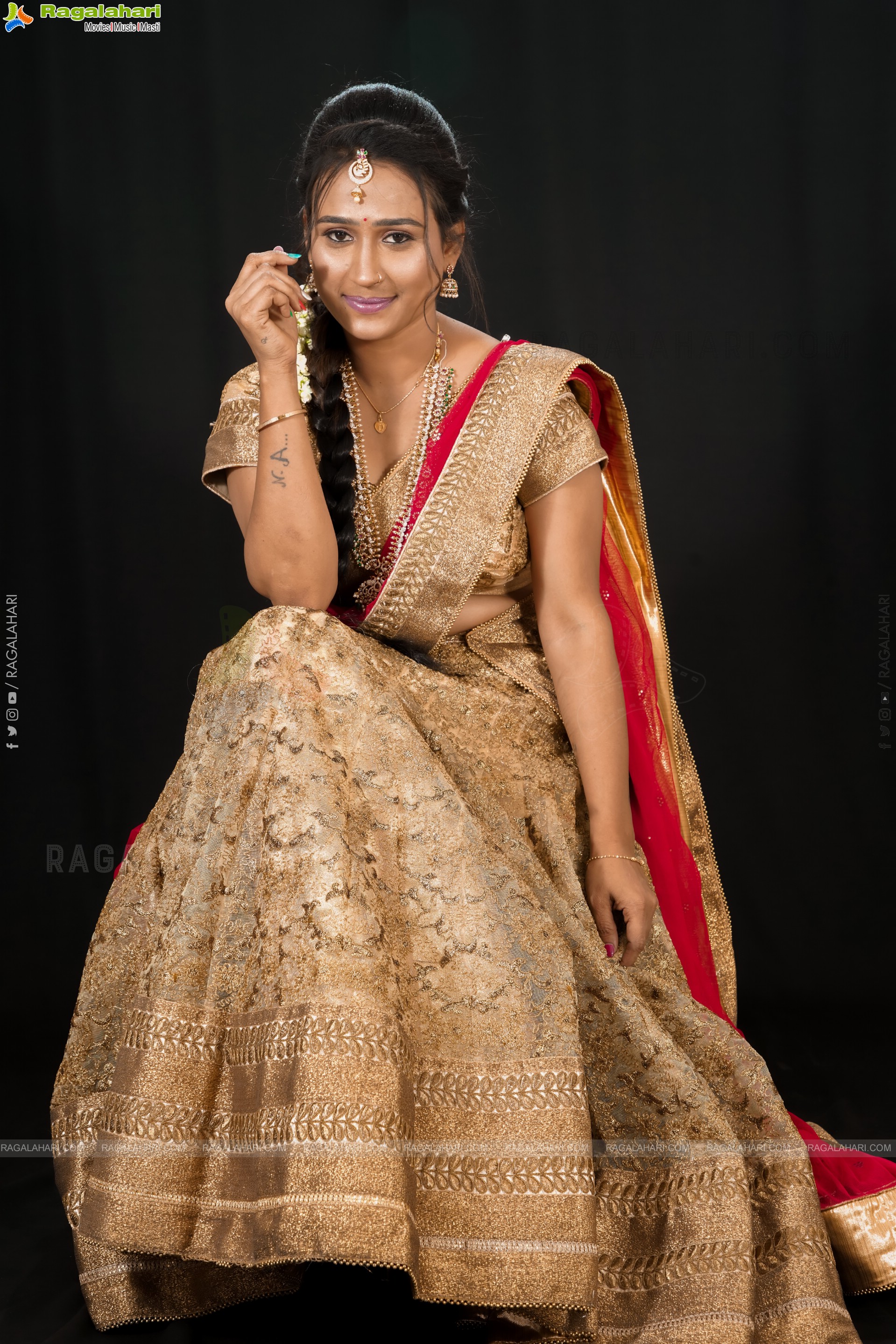 Shaheen Shaik in Traditional Half Saree, Exclusive Photoshoot