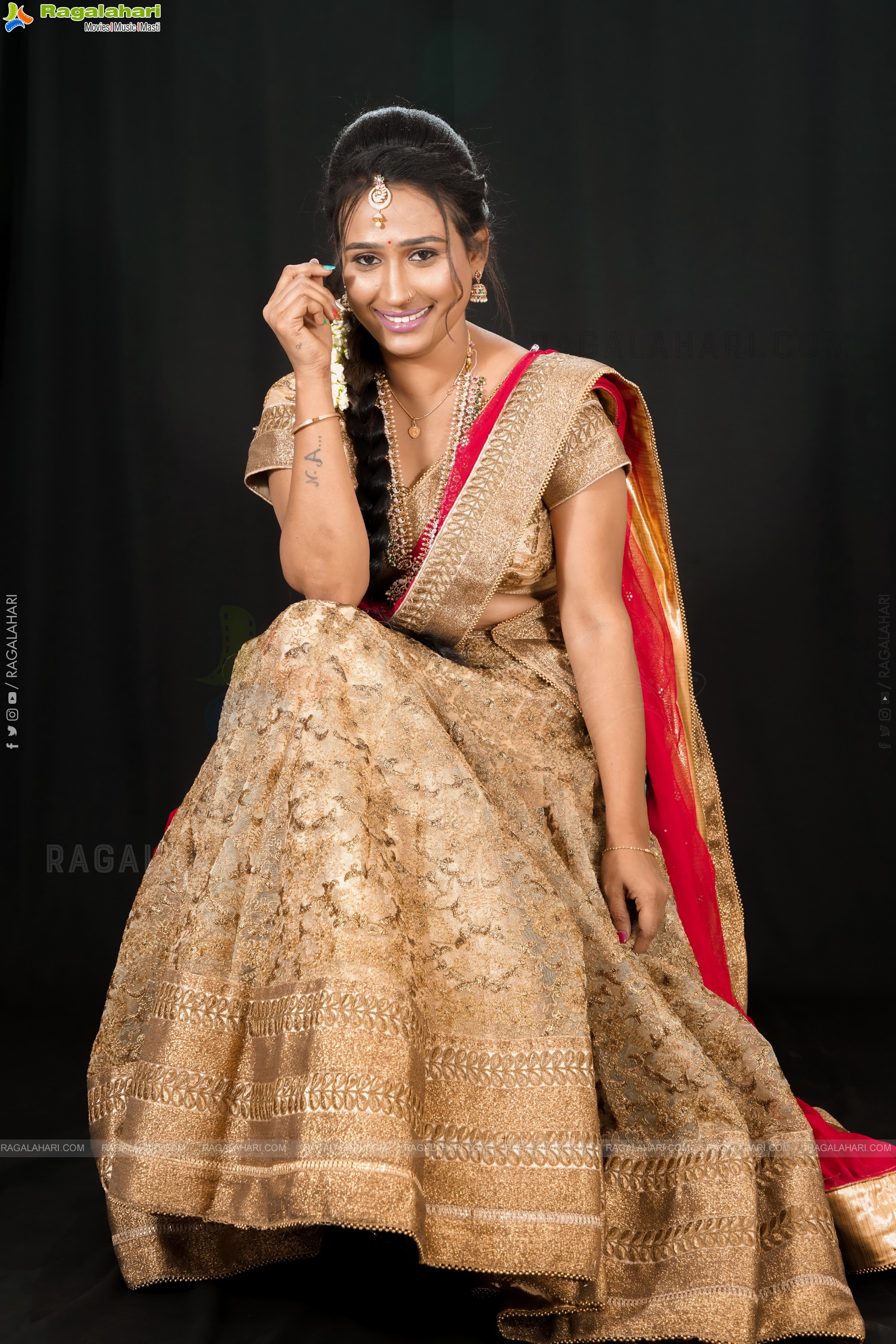 Shaheen Shaik in Traditional Half Saree, Exclusive Photoshoot