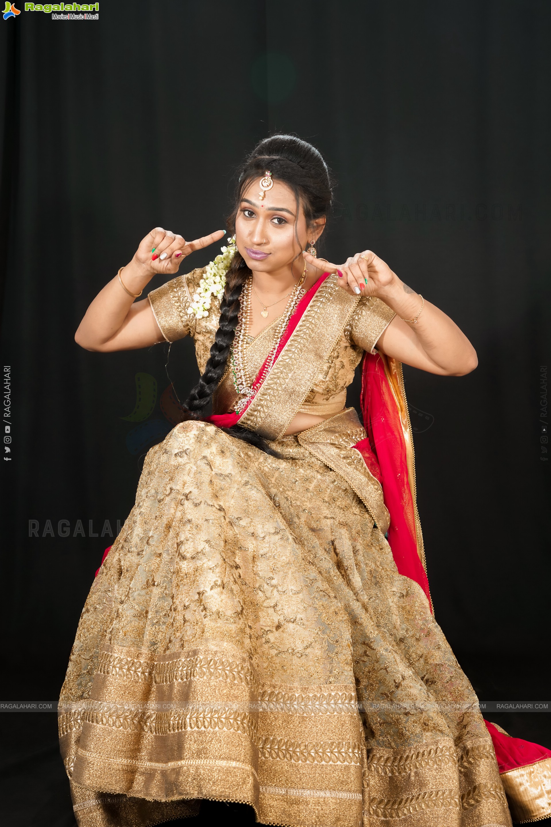 Shaheen Shaik in Traditional Half Saree, Exclusive Photoshoot