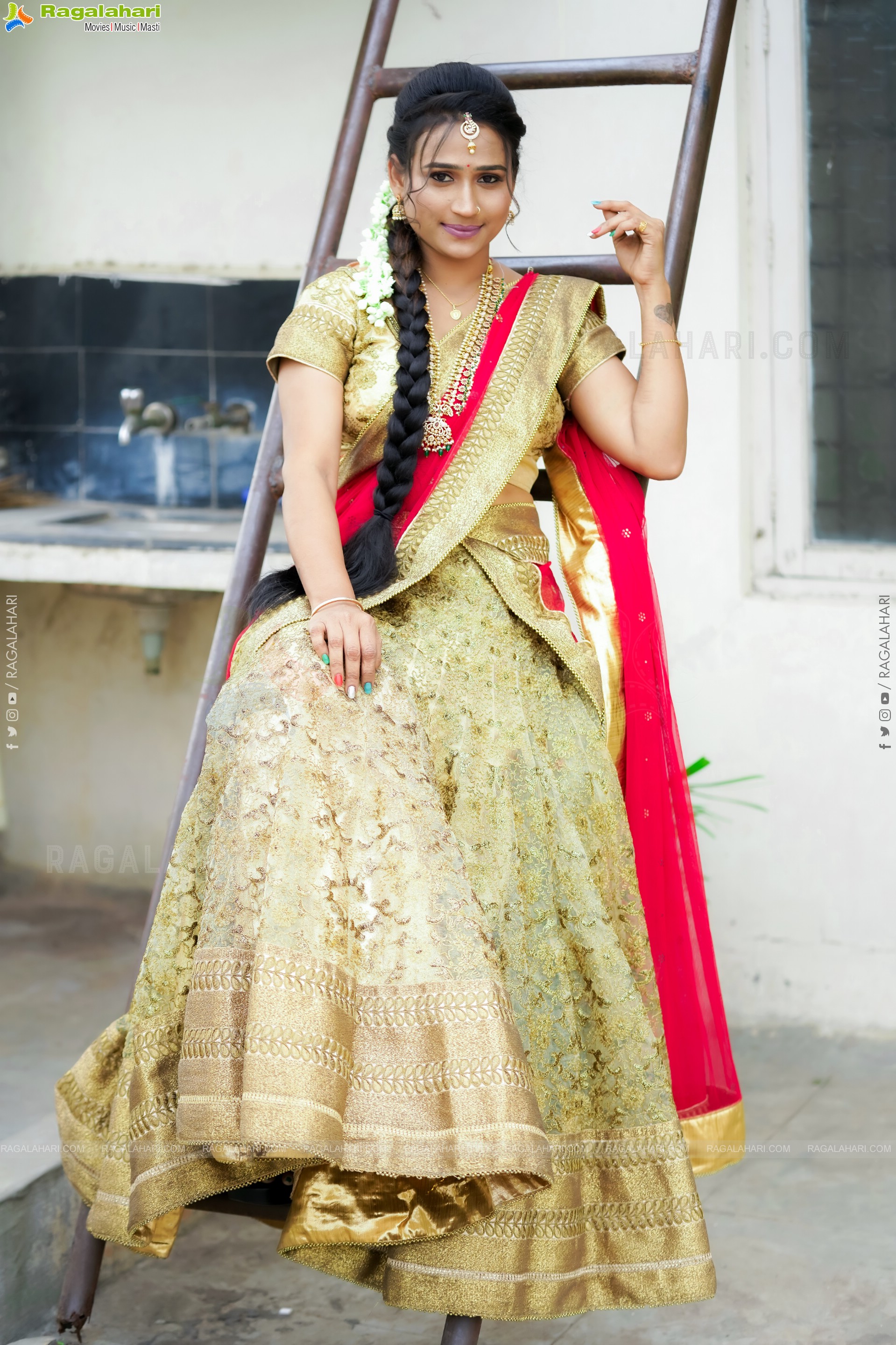 Shaheen Shaik in Traditional Half Saree, Exclusive Photoshoot