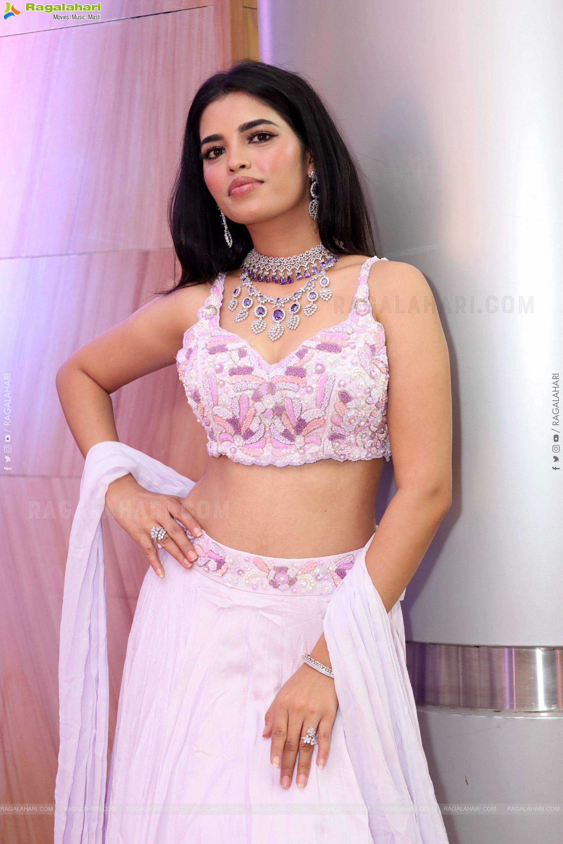 Urmila Chauhan Latest Photoshoot Stills, HD Gallery