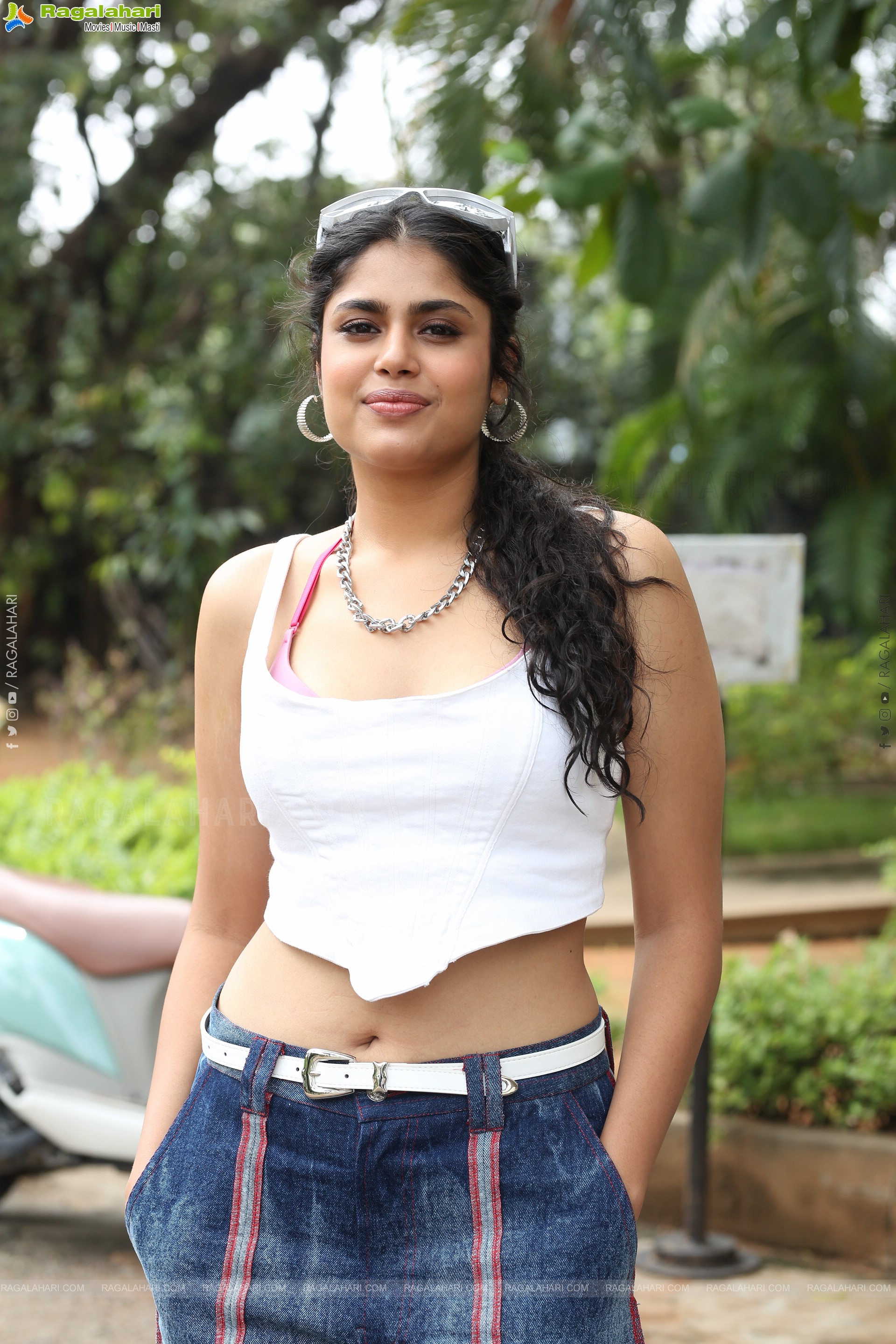 Faria Abdullah at Mathu Vadalara 2 Success Meet, HD Gallery