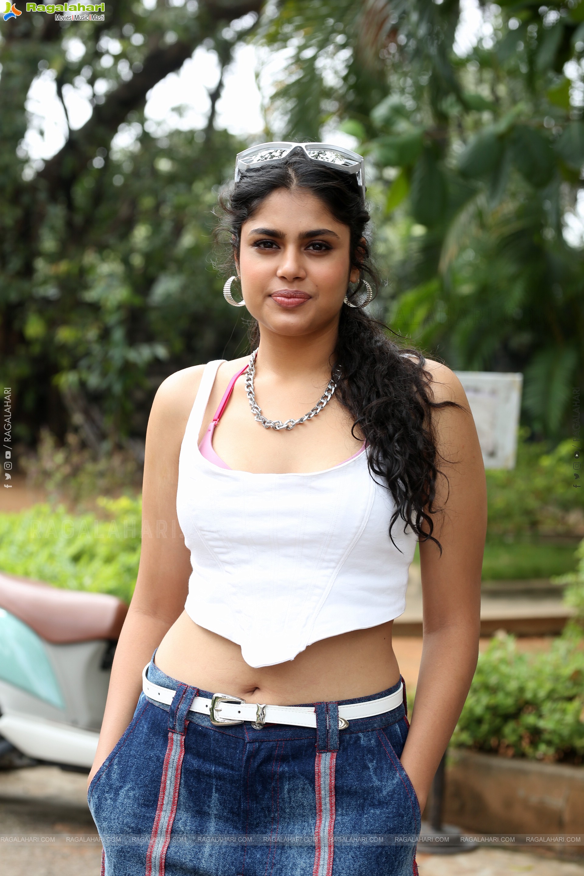 Faria Abdullah at Mathu Vadalara 2 Success Meet, HD Gallery