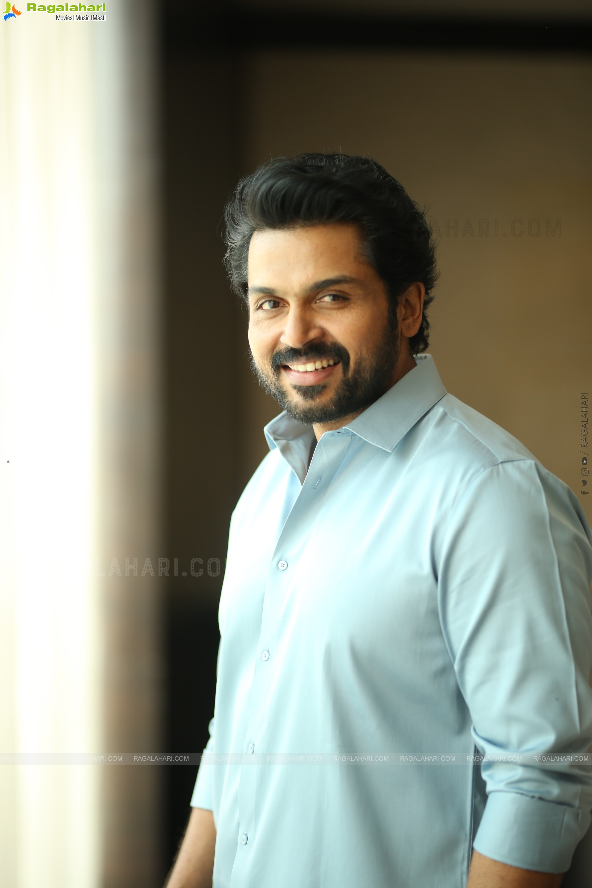 Karthi at Sathyam Sundaram Movie Interview, HD Gallery