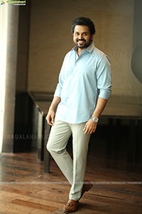 Karthi at Sathyam Sundaram Movie Interview, HD Gallery