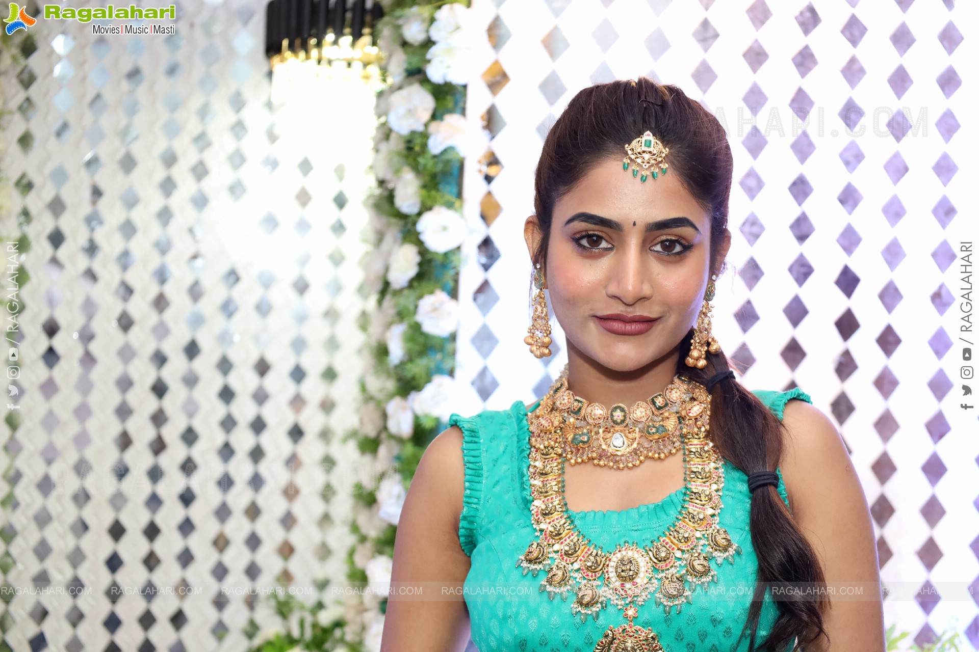 Nayani Pavani at Hi Life Jewels Launch Event, HD Gallery