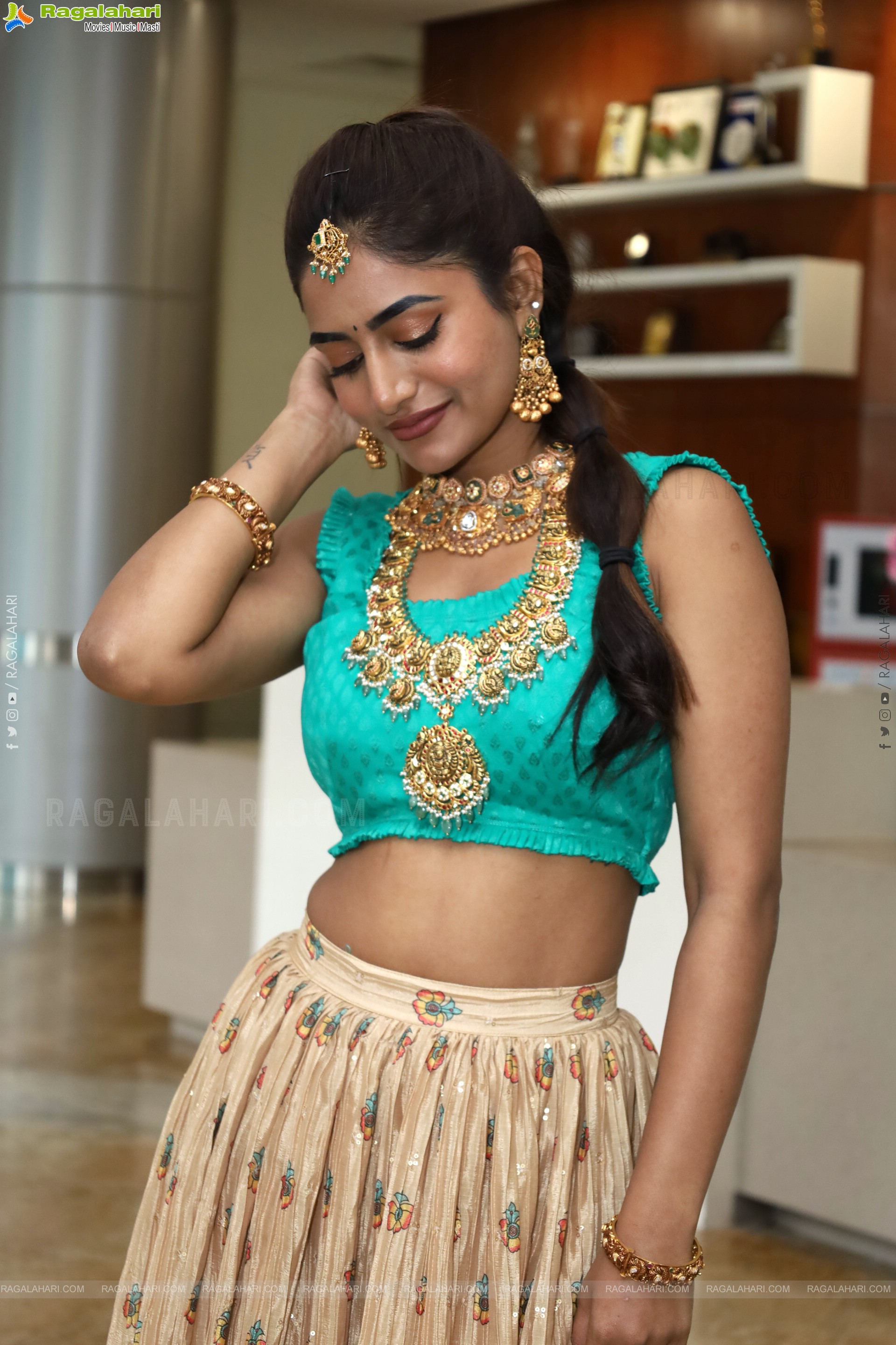 Nayani Pavani at Hi Life Jewels Launch Event, HD Gallery