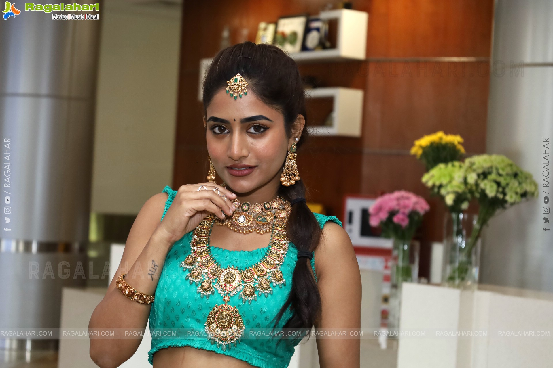 Nayani Pavani at Hi Life Jewels Launch Event, HD Gallery