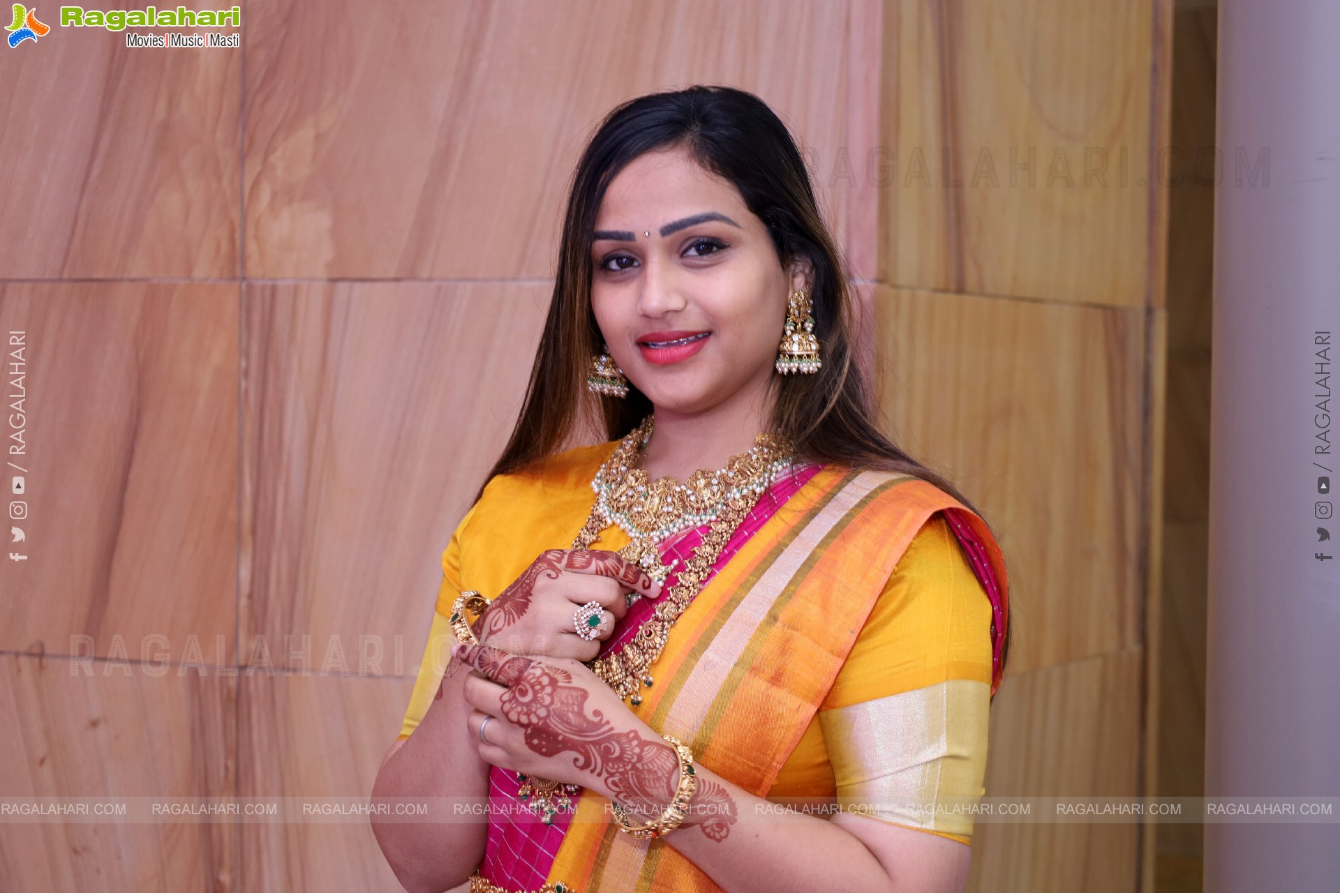 Pragna Reddy Latest Stills, HD Gallery