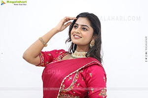 Siri Papa Latest Photoshoot Stills, HD Gallery