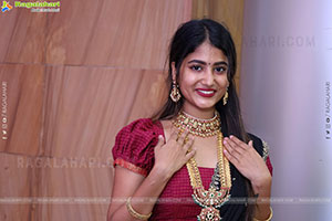 Srivani Naidu Latest Photoshoot Stills, HD Gallery