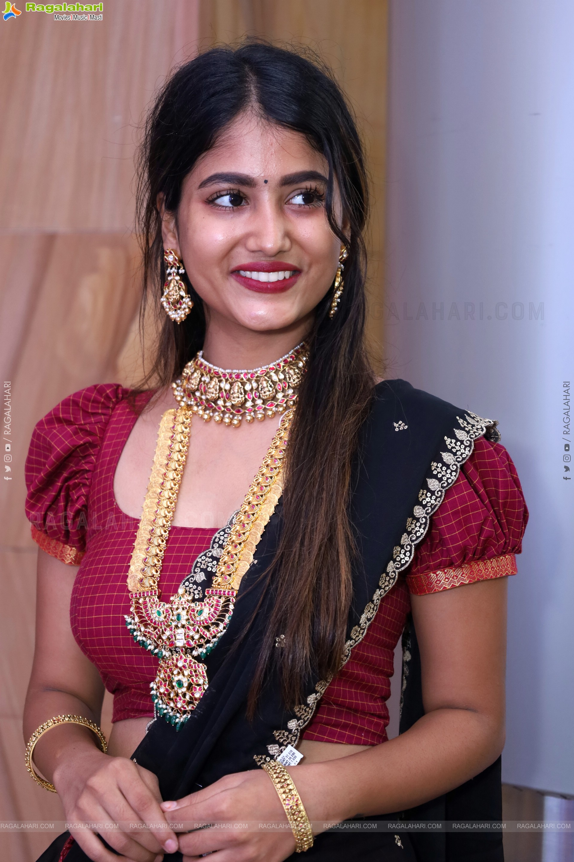 Srivani Naidu Latest Photoshoot Stills, HD Gallery