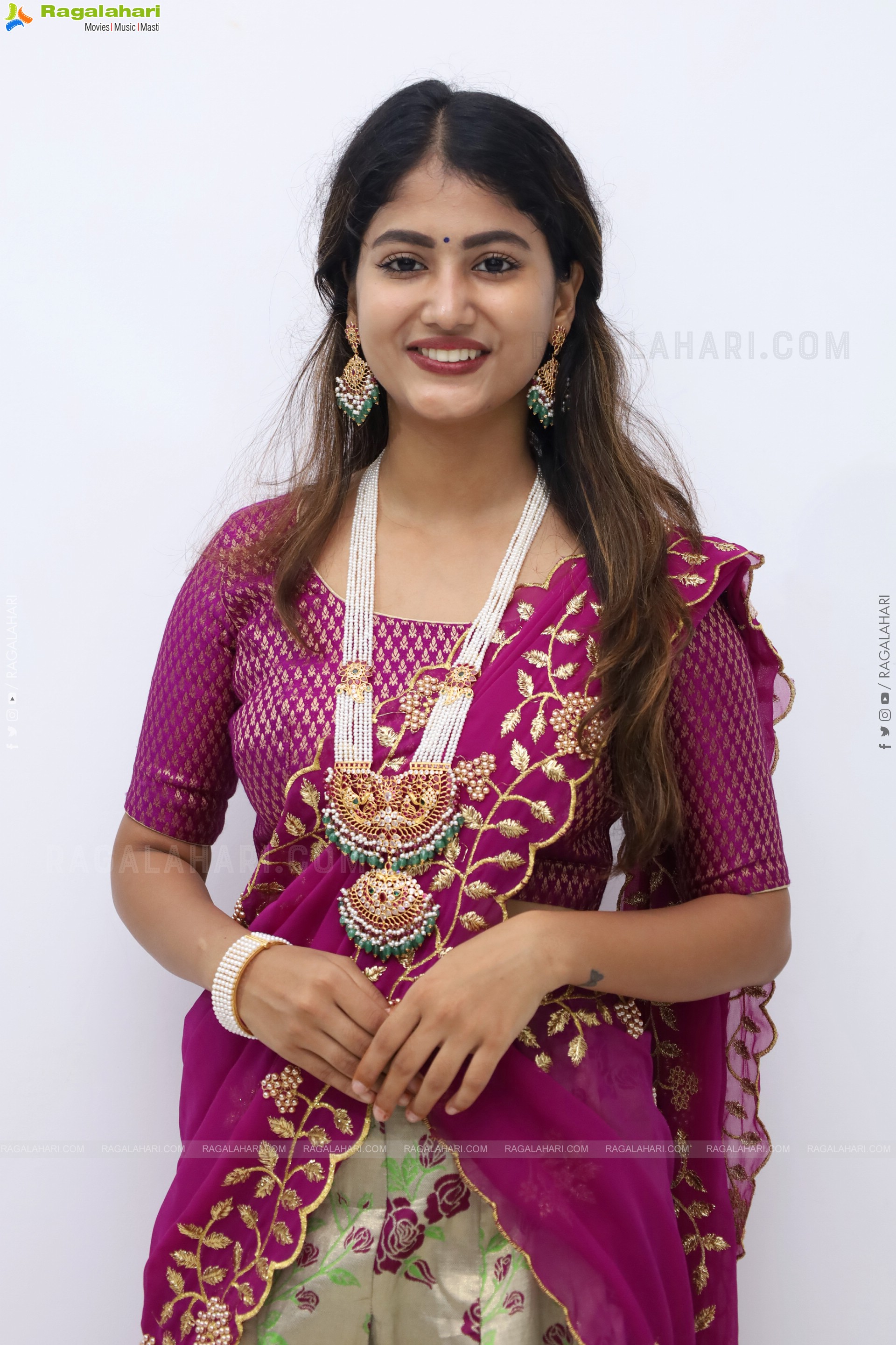 Srivani Naidu Latest Stills, HD Gallery