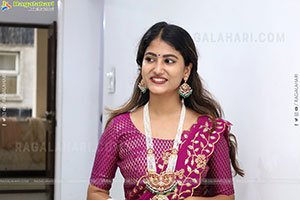 Srivani Naidu Latest Stills, HD Gallery