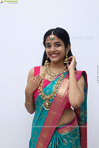 Sumahitha Latest Stills, HD Photo Gallery