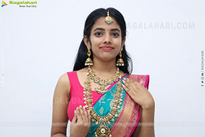 Sumahitha Latest Stills, HD Photo Gallery