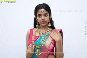 Sumahitha Latest Stills, HD Photo Gallery