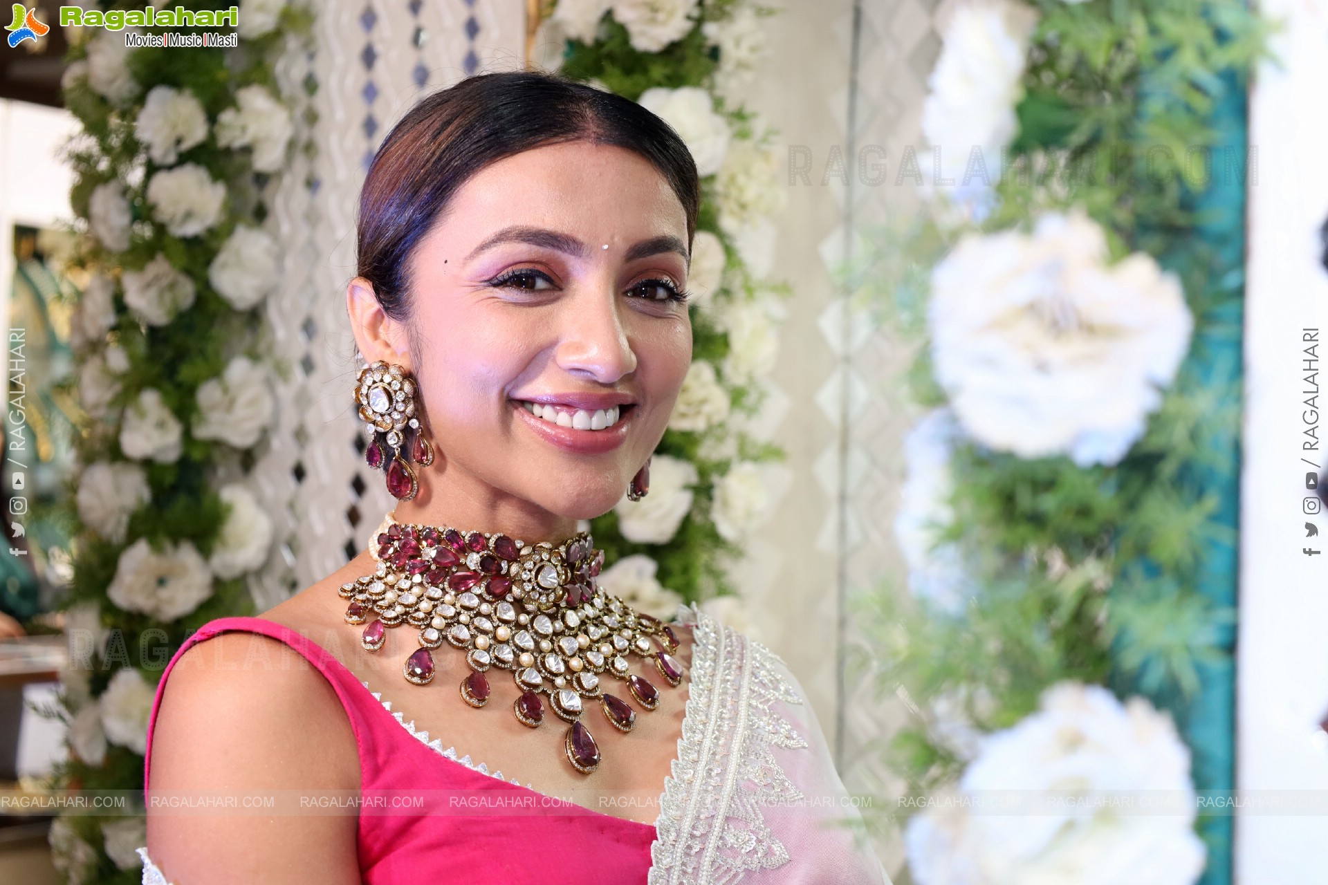 Tejaswi Madivada at Hi Life Jewels Launch Event, HD Gallery