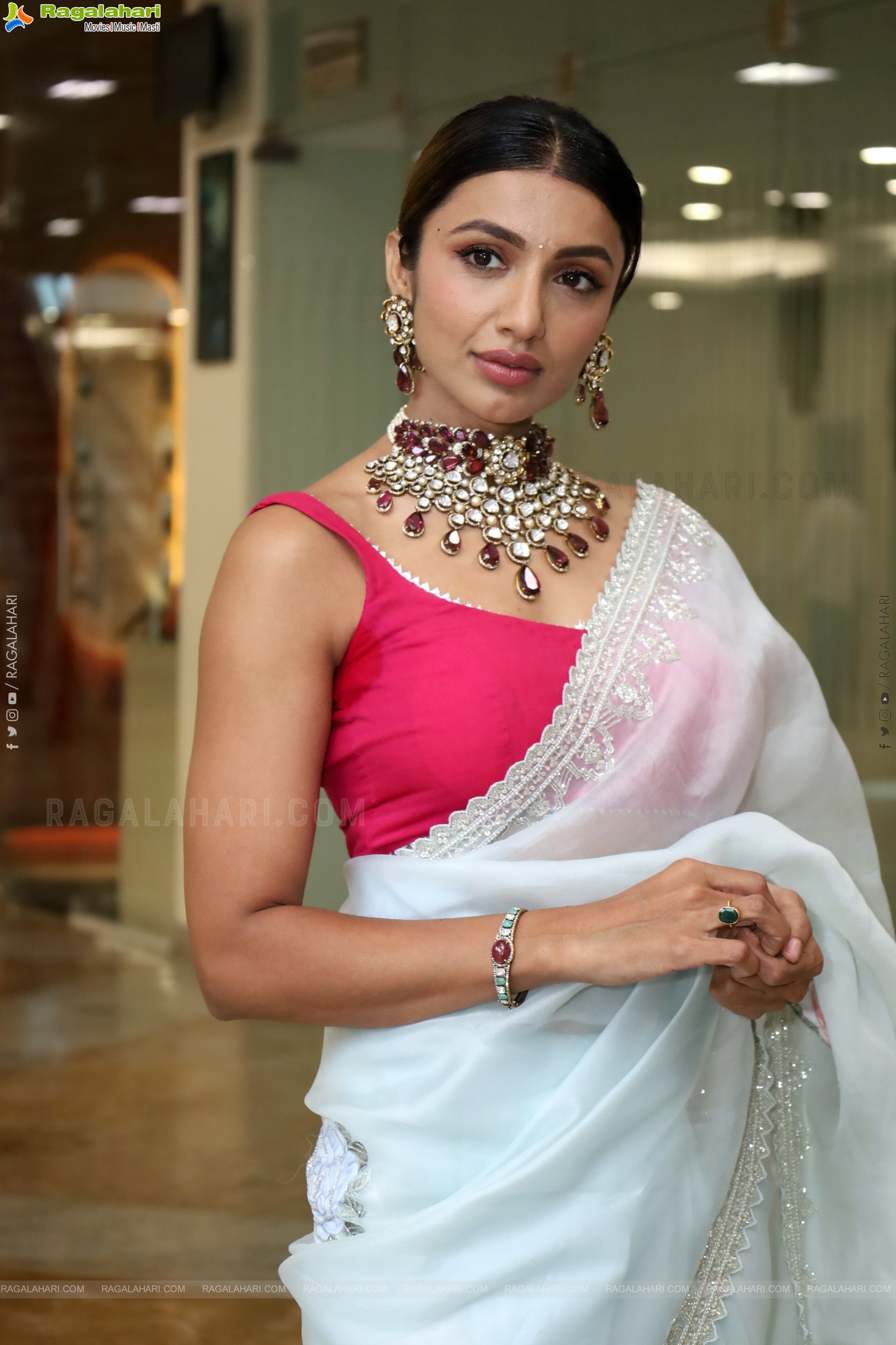 Tejaswi Madivada at Hi Life Jewels Launch Event, HD Gallery