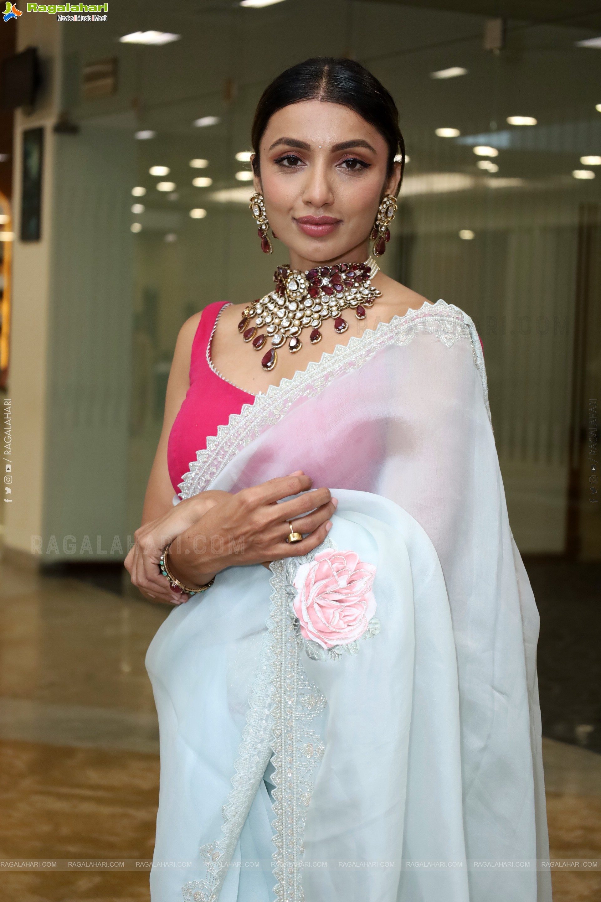 Tejaswi Madivada at Hi Life Jewels Launch Event, HD Gallery