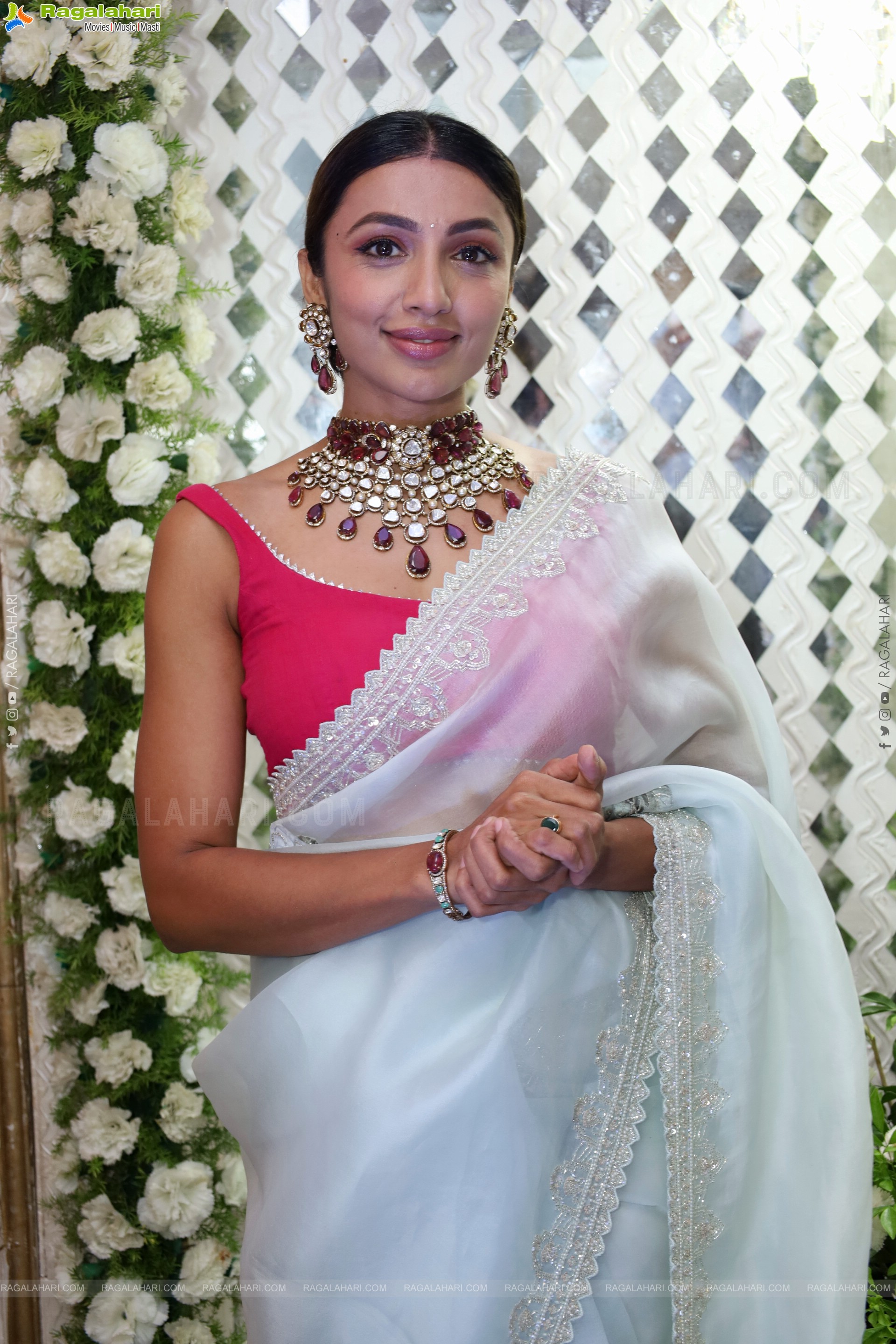 Tejaswi Madivada at Hi Life Jewels Launch Event, HD Gallery