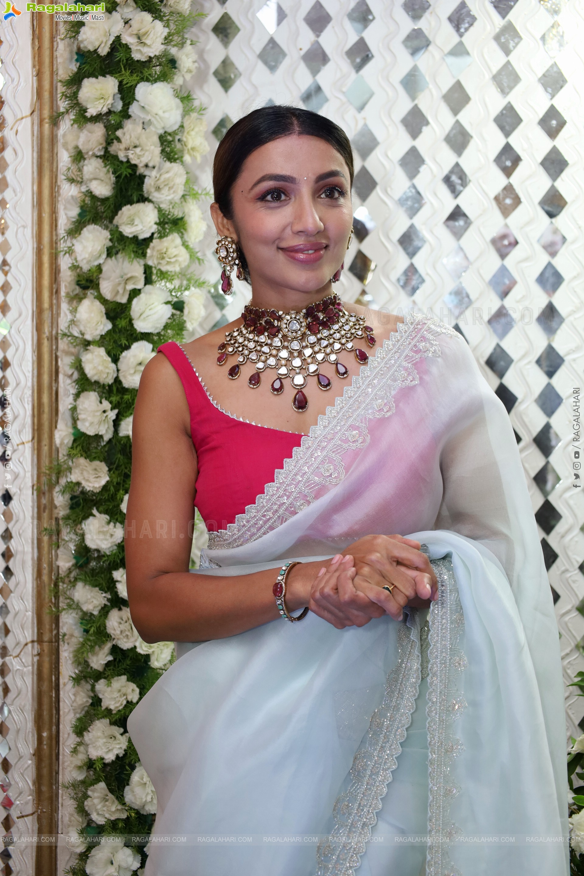 Tejaswi Madivada at Hi Life Jewels Launch Event, HD Gallery