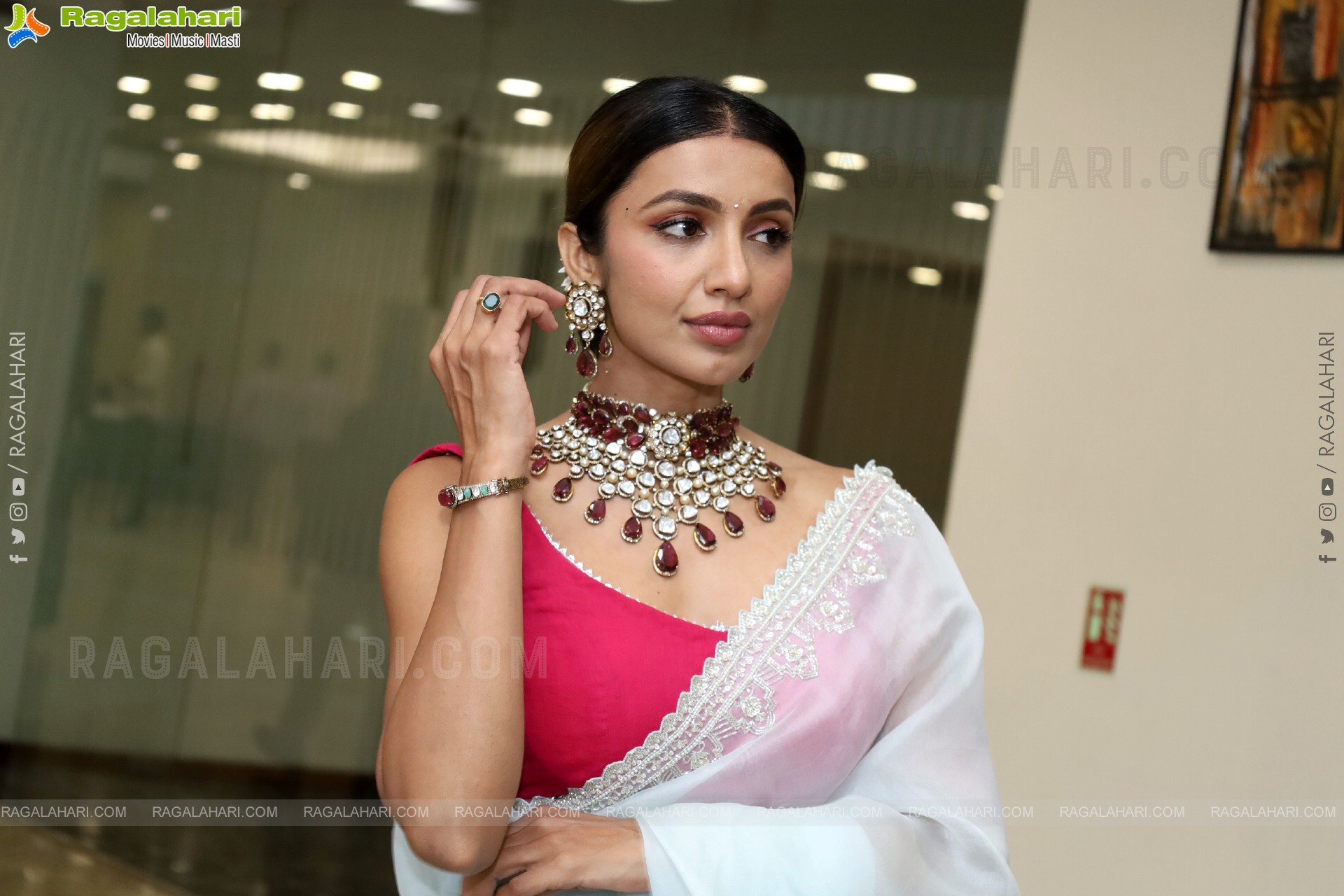 Tejaswi Madivada at Hi Life Jewels Launch Event, HD Gallery