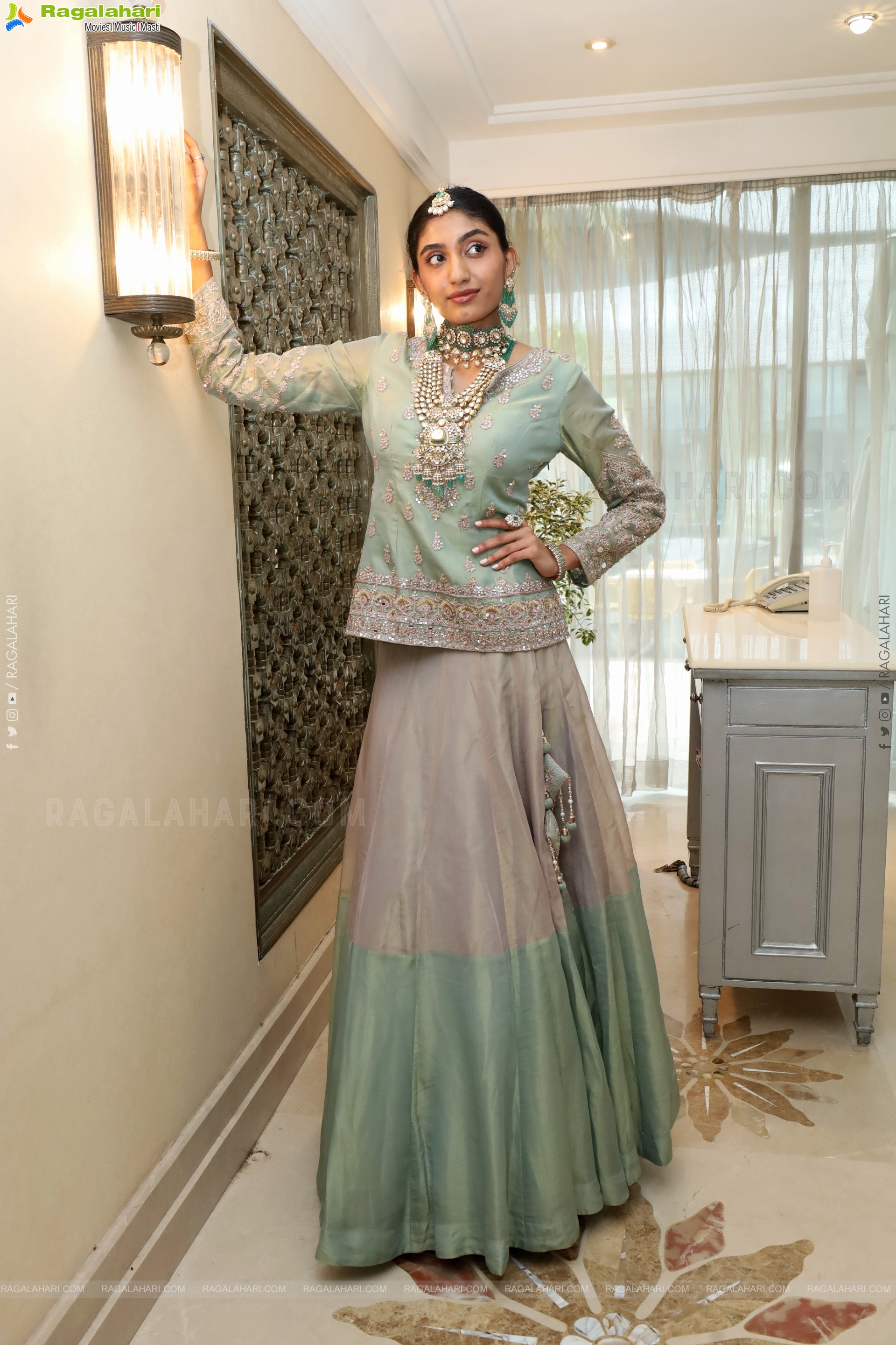 Aashrita Hotri Poses with Designer Jewellery, HD Gallery