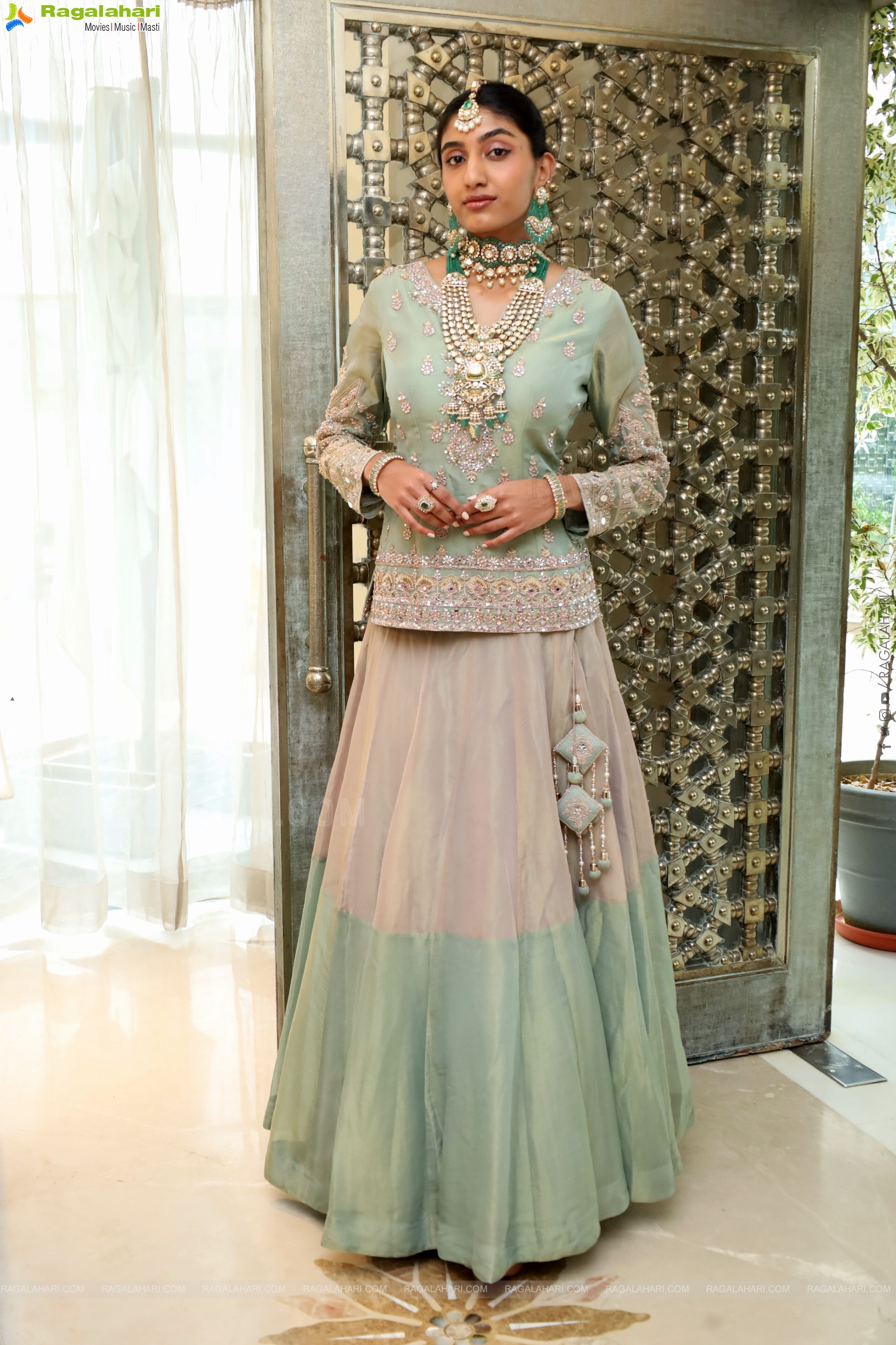 Aashrita Hotri Poses with Designer Jewellery, HD Gallery