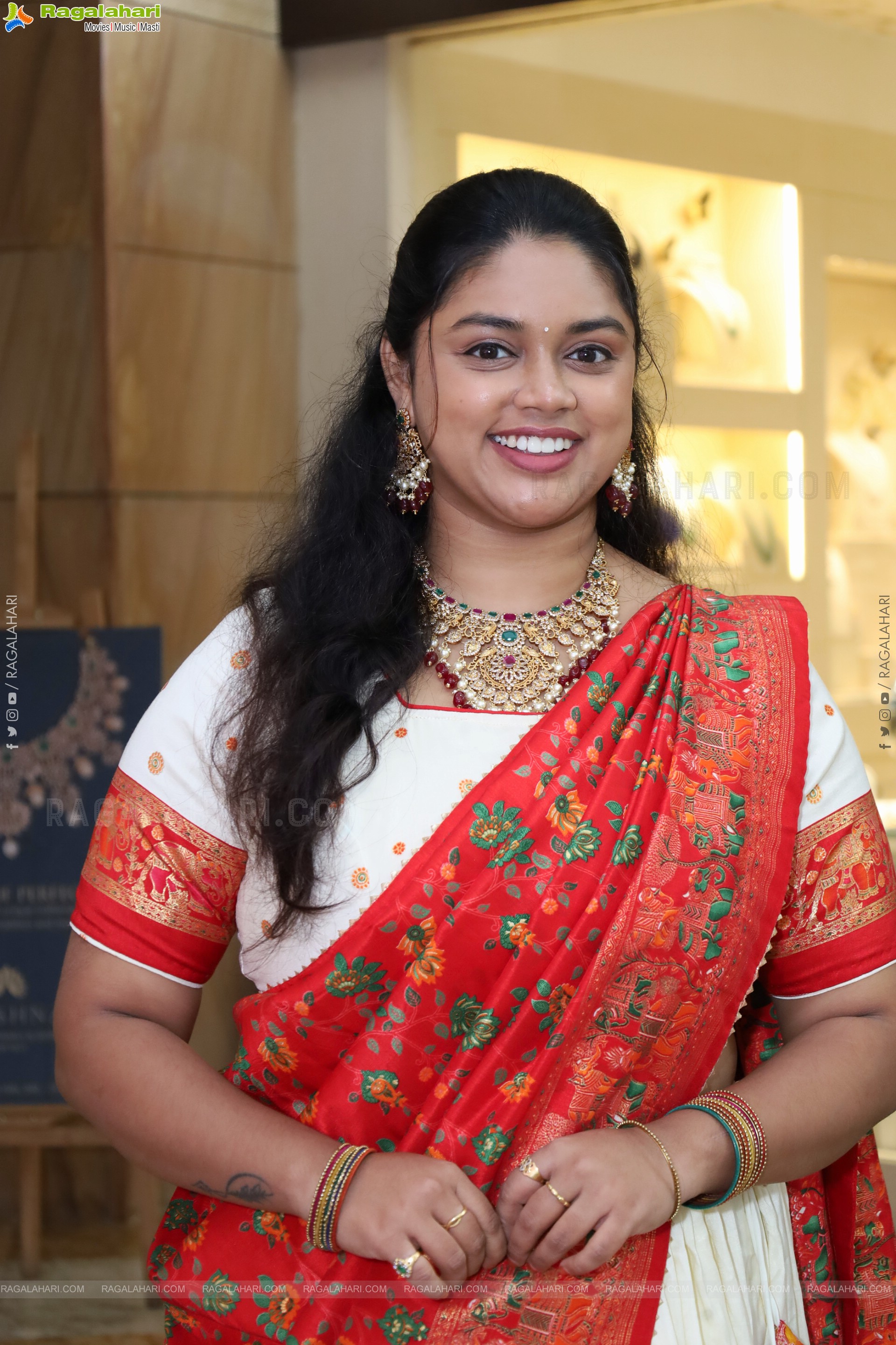 Aishwarya Rao at Hi Life Exhibition Launch, HD Gallery
