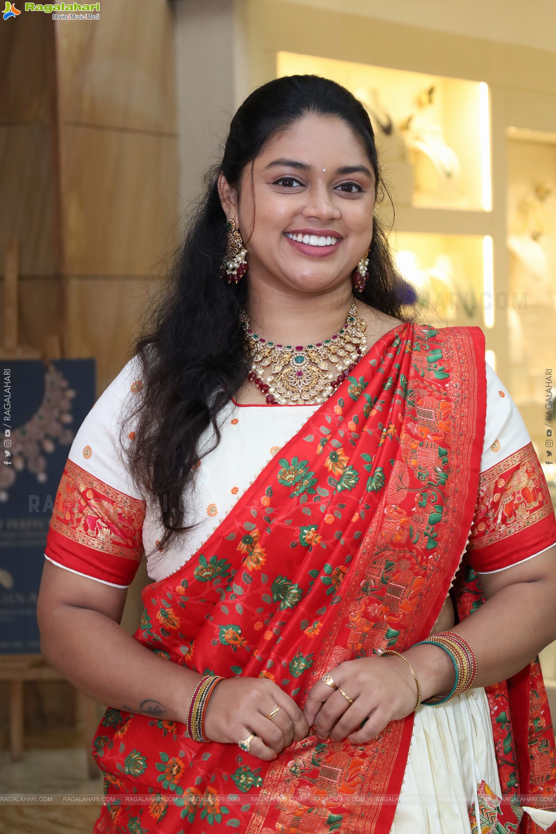 Aishwarya Rao at Hi Life Exhibition Launch, HD Gallery