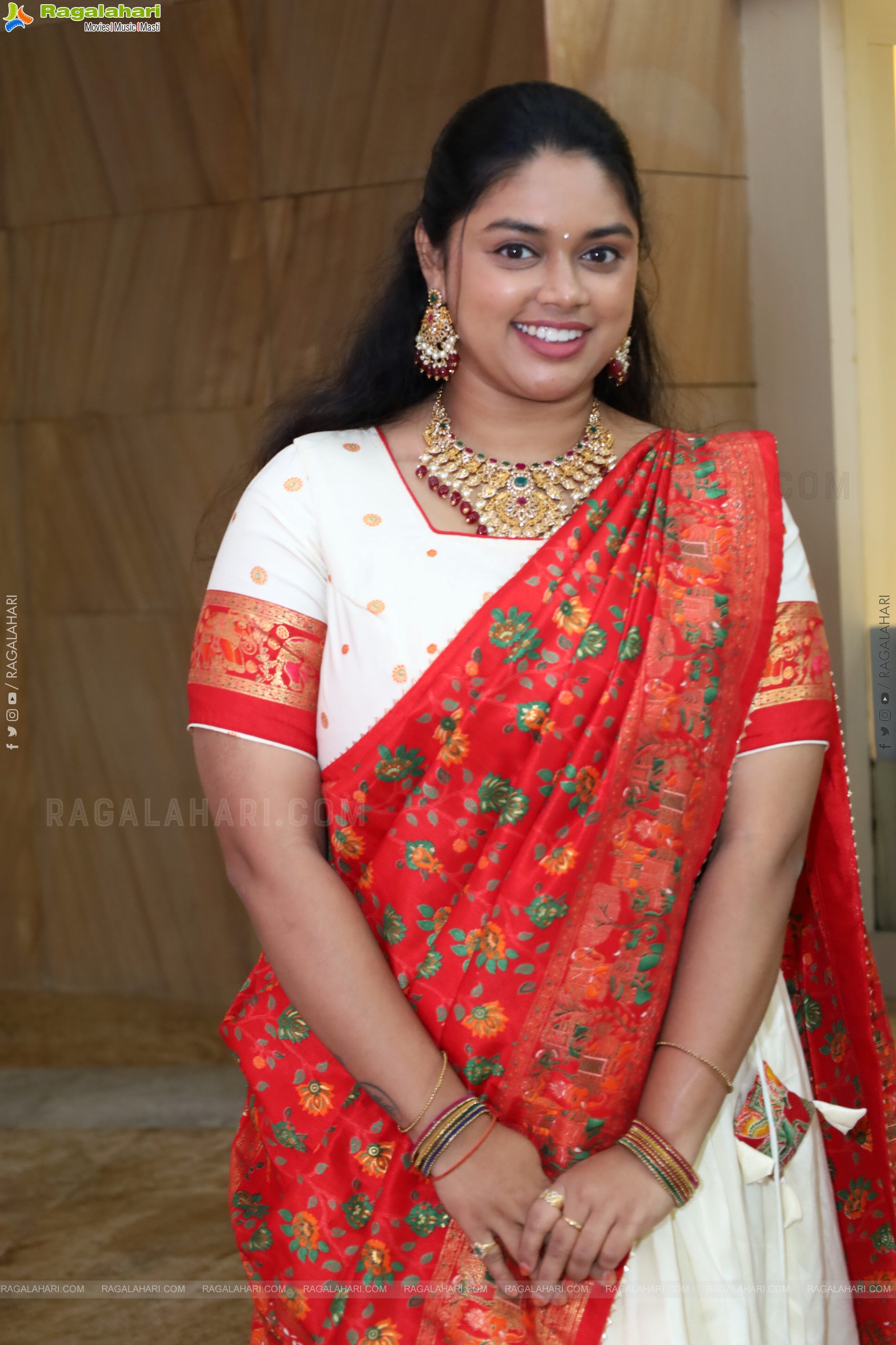 Aishwarya Rao at Hi Life Exhibition Launch, HD Gallery
