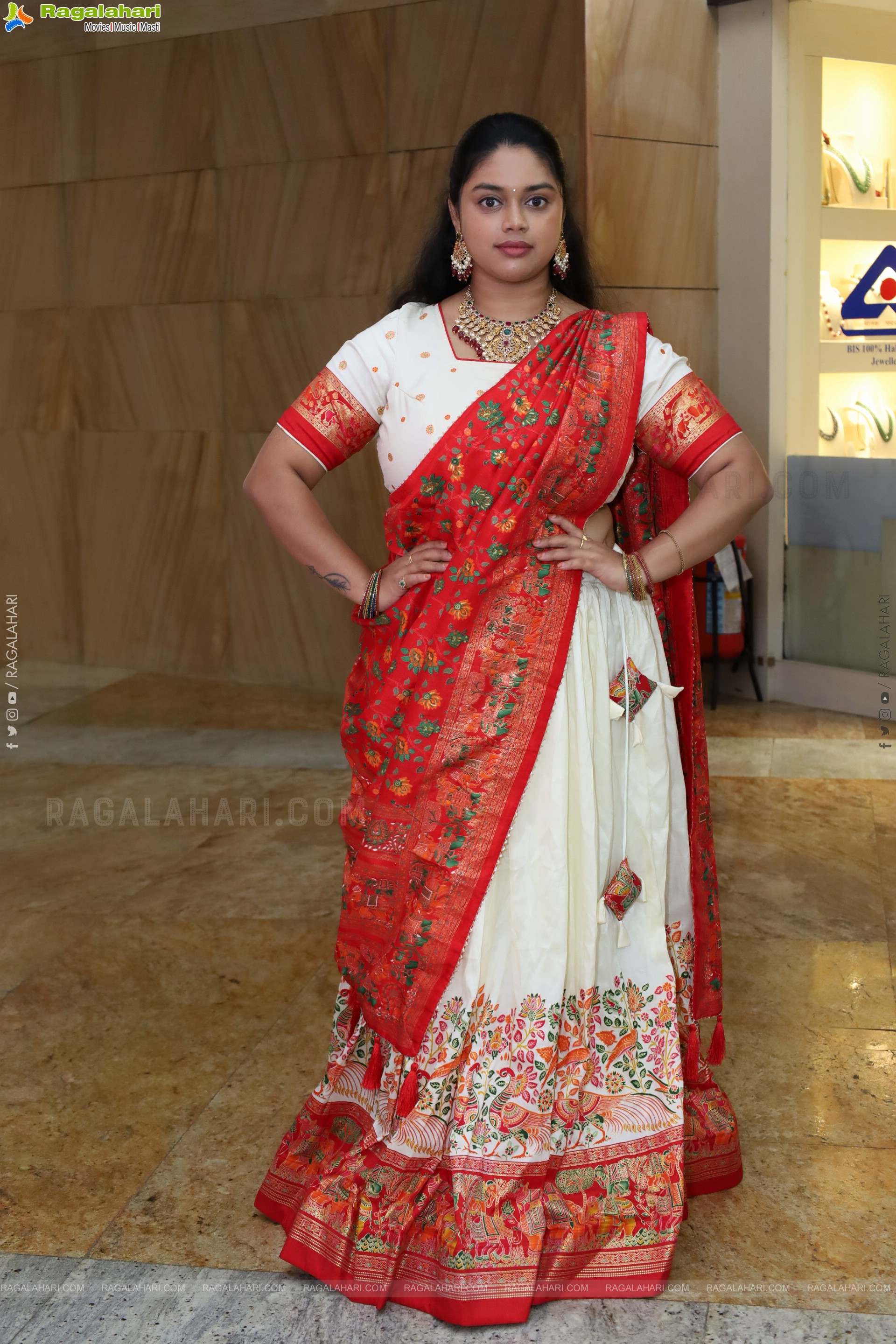 Aishwarya Rao at Hi Life Exhibition Launch, HD Gallery
