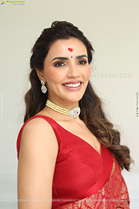 Akshara Gowda at Hailesso Movie Launch, HD Gallery