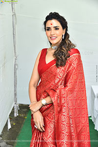 Akshara Gowda at Hailesso Movie Launch, HD Gallery