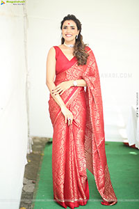 Akshara Gowda at Hailesso Movie Launch, HD Gallery