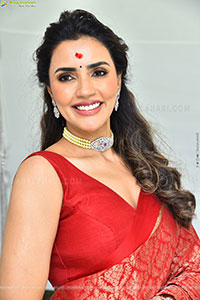 Akshara Gowda at Hailesso Movie Launch, HD Gallery