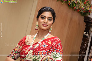 Ayesha Latest Photoshoot Stills, HD Gallery