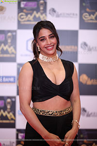 Daksha Nagarkar at Gama Awards 2025, HD Gallery