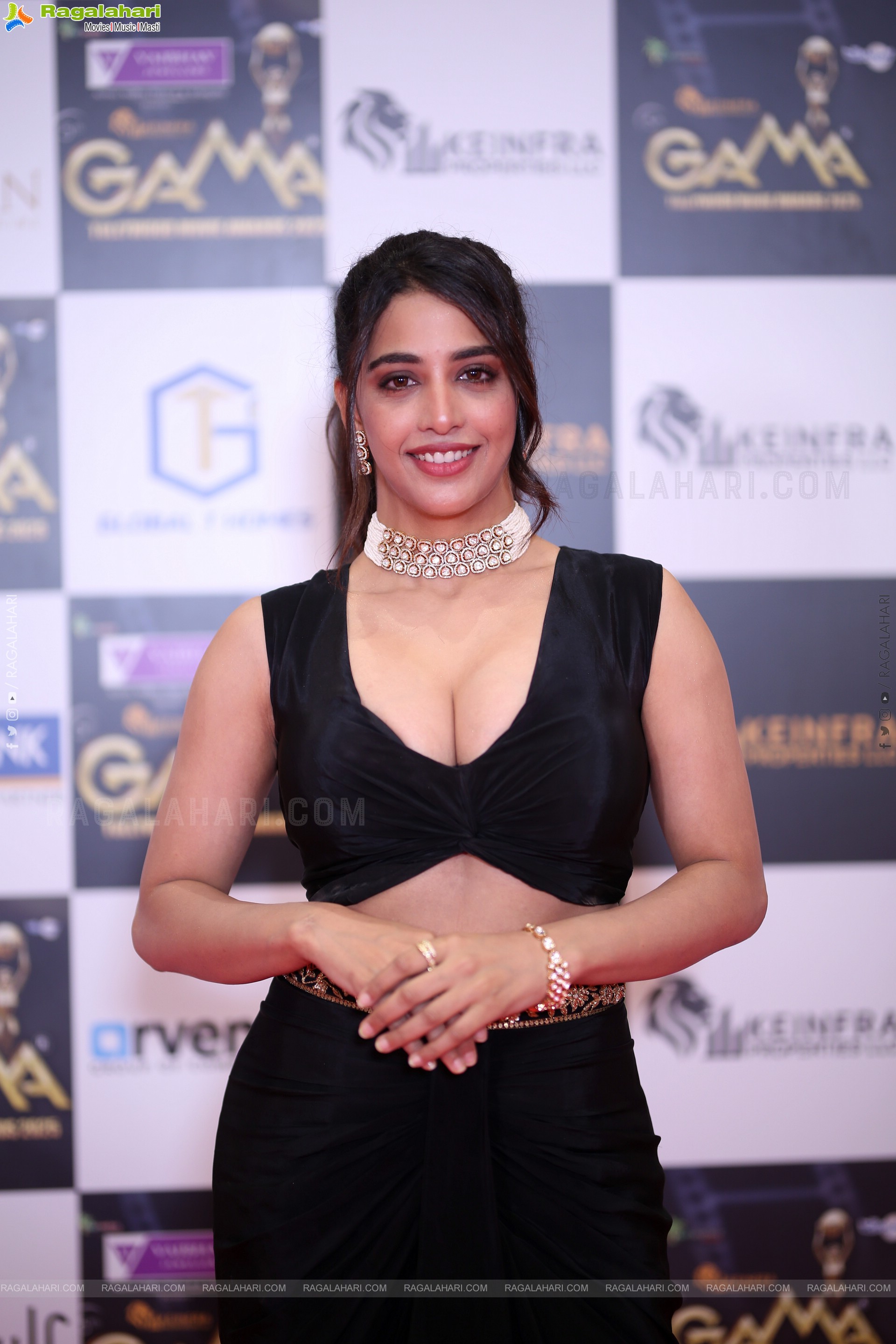 Daksha Nagarkar at Gama Awards 2025, HD Gallery