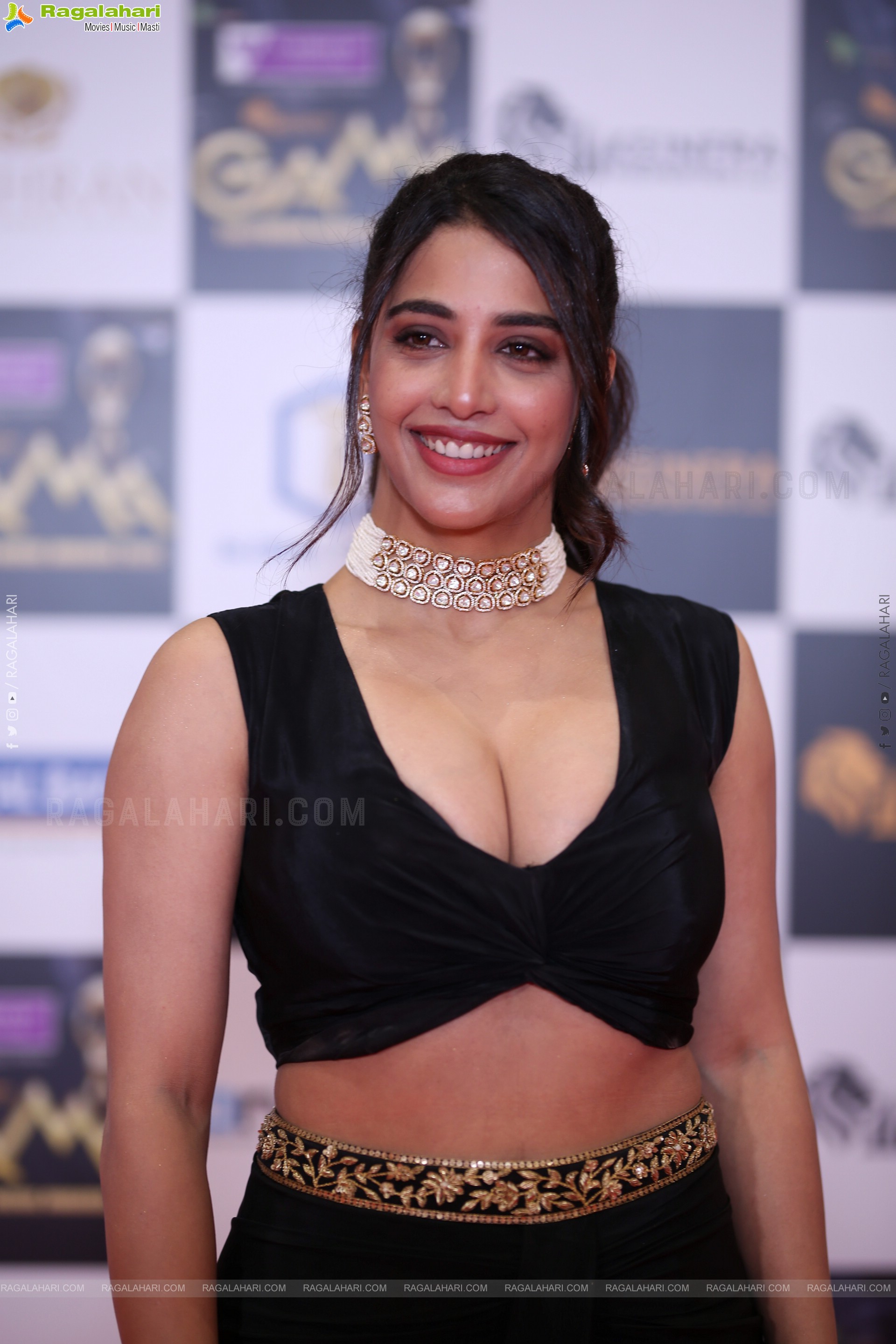 Daksha Nagarkar at Gama Awards 2025, HD Gallery