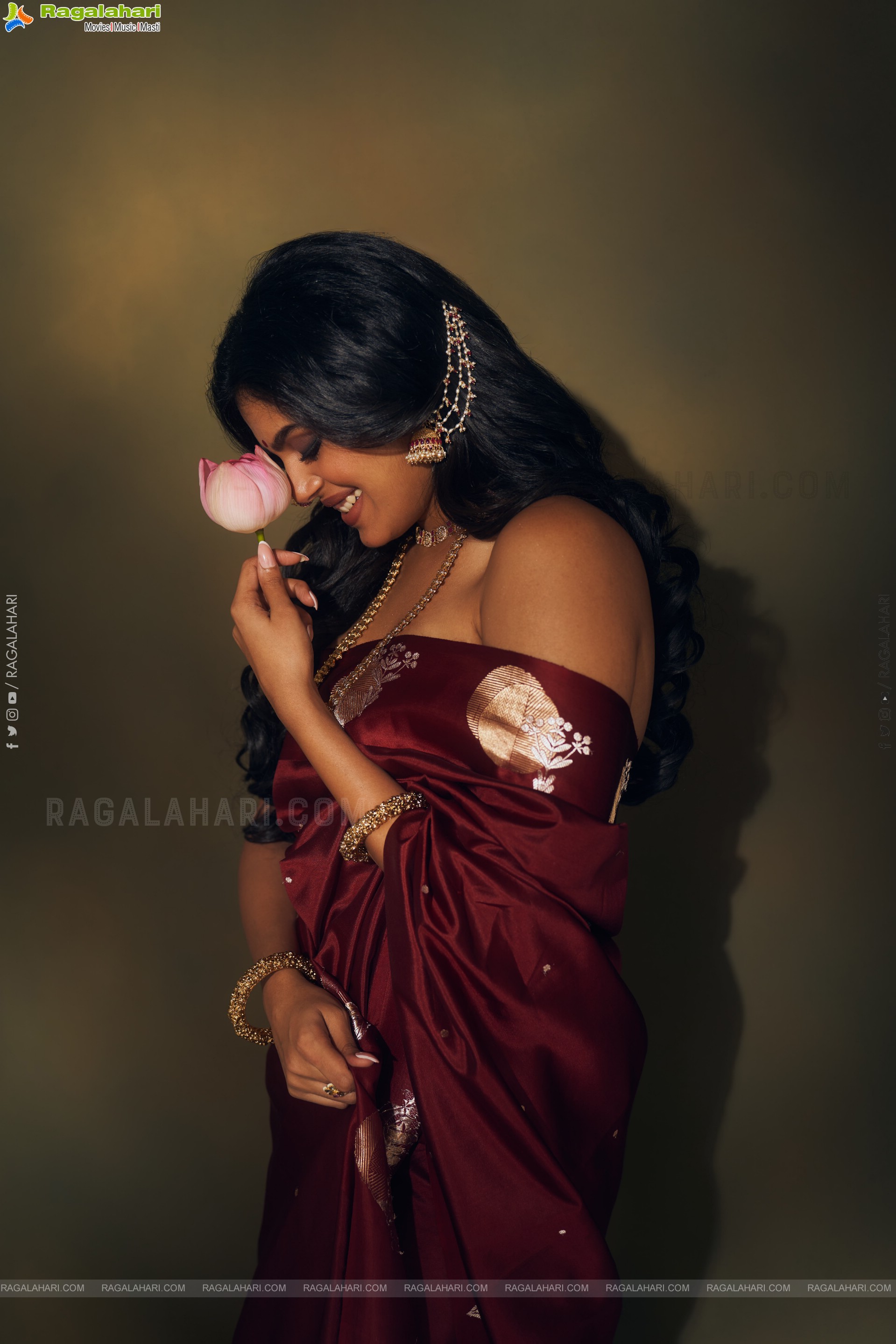 Faria Abdullah Glamorous Photoshoot Stills, HD Gallery