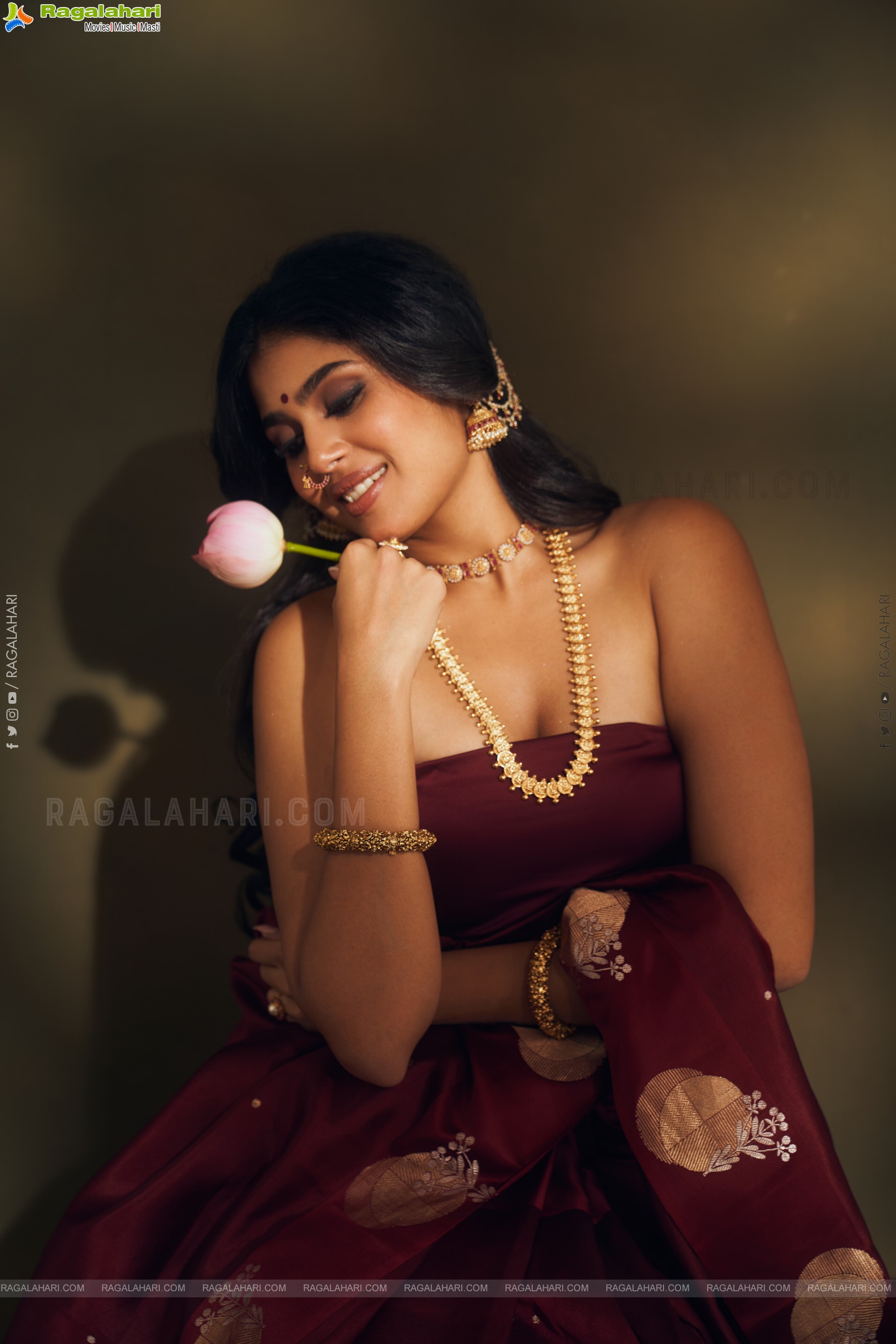 Faria Abdullah Glamorous Photoshoot Stills, HD Gallery