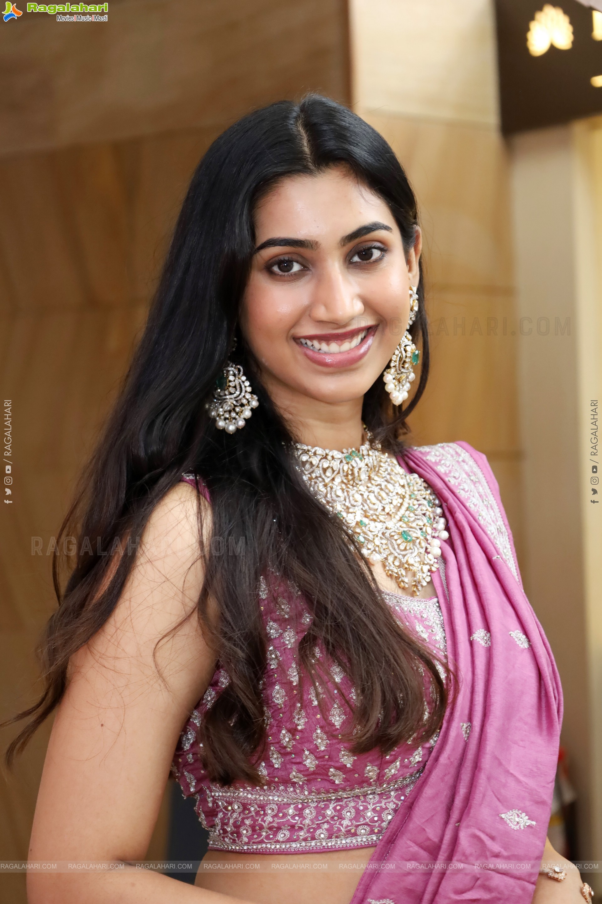 Gomathy Reddy at Hi Life Fashion Special Exhibition, HD Gallery