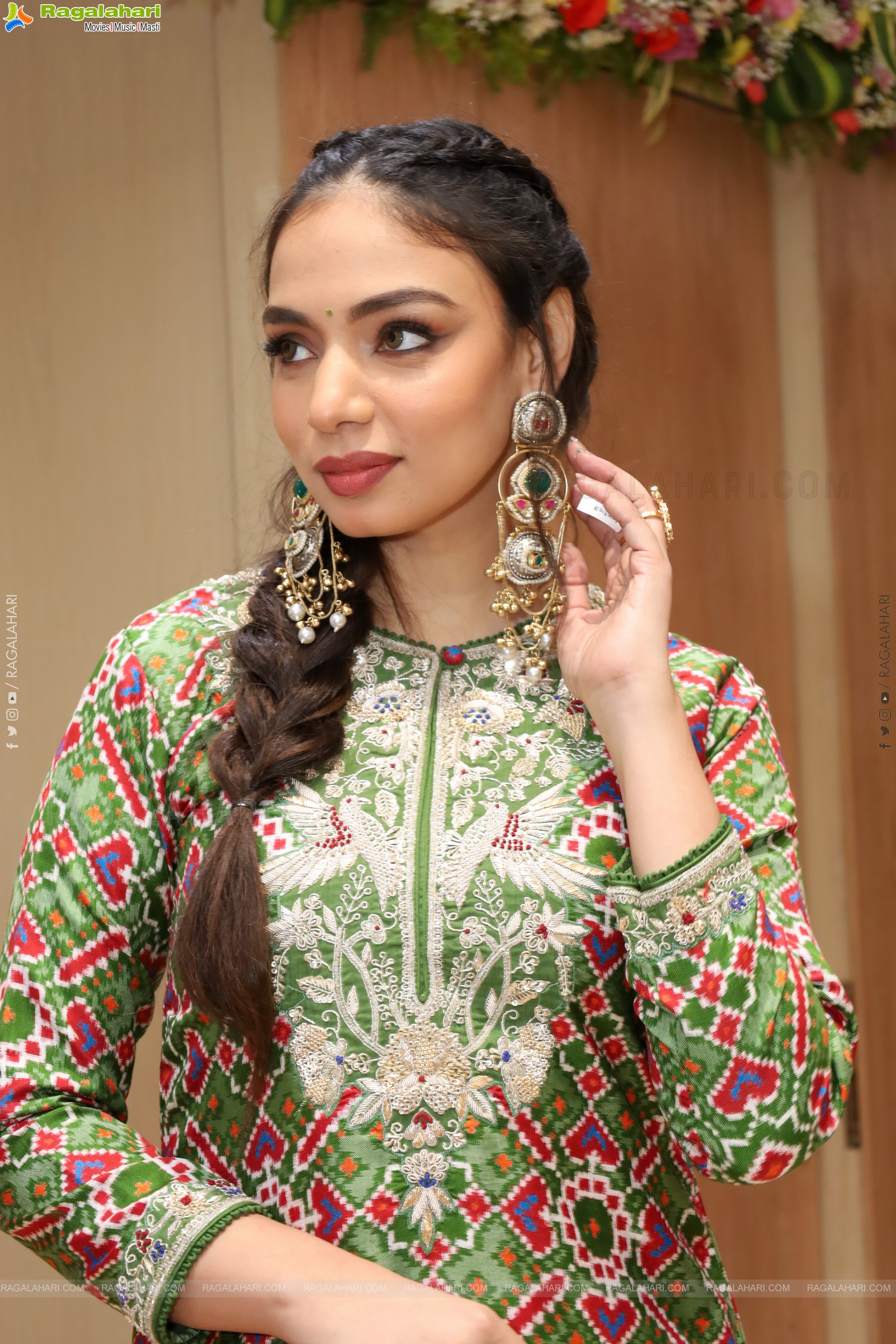 Kaashraf Latest Photoshoot Stills, HD Gallery