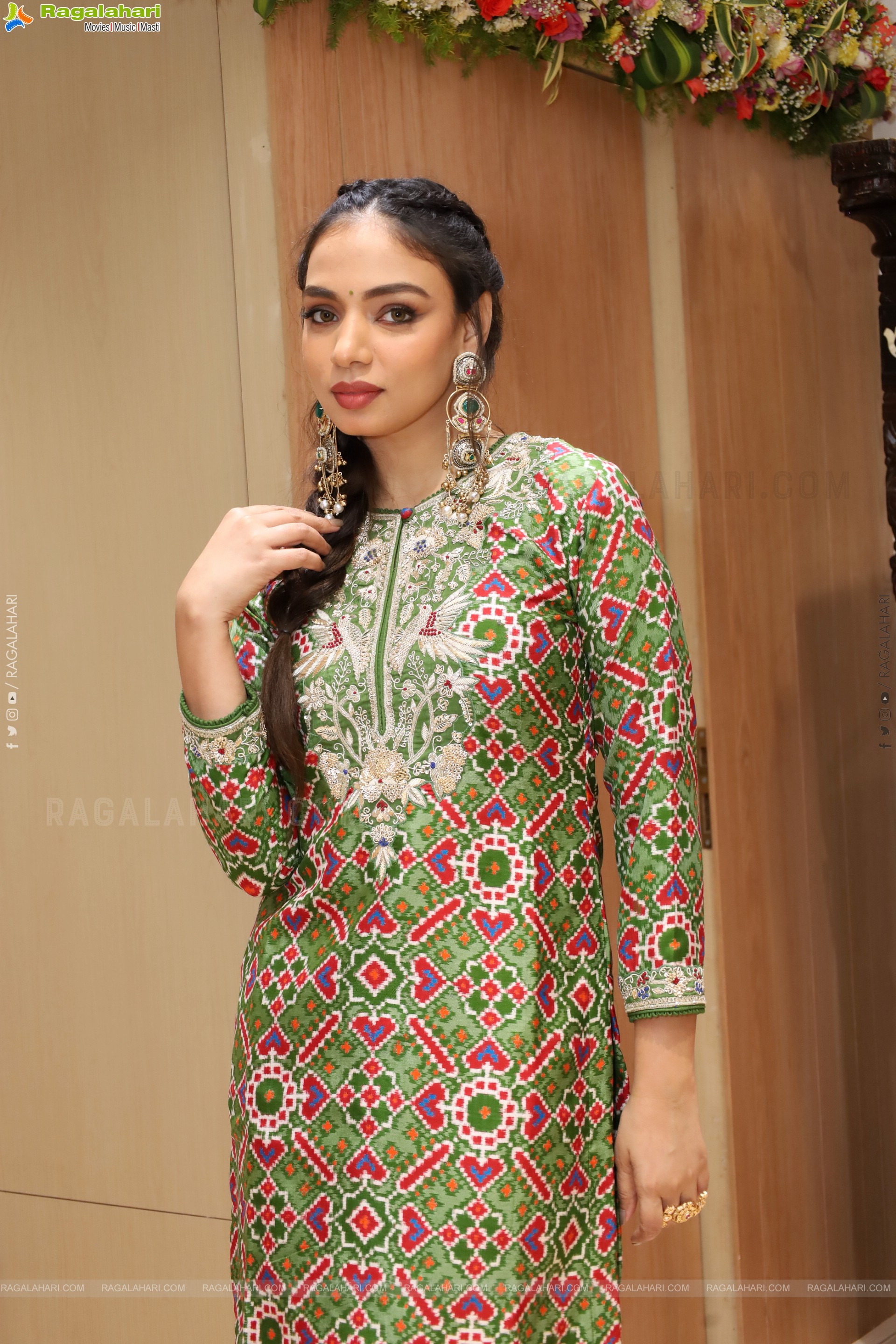 Kaashraf Latest Photoshoot Stills, HD Gallery